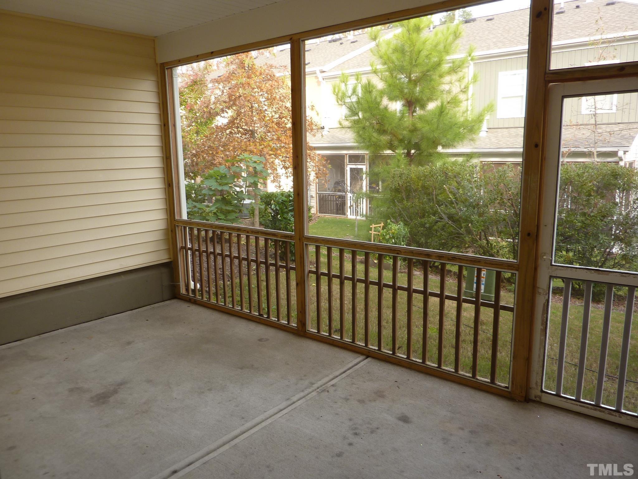 2404 Swans Rest Way Property Photo 17
