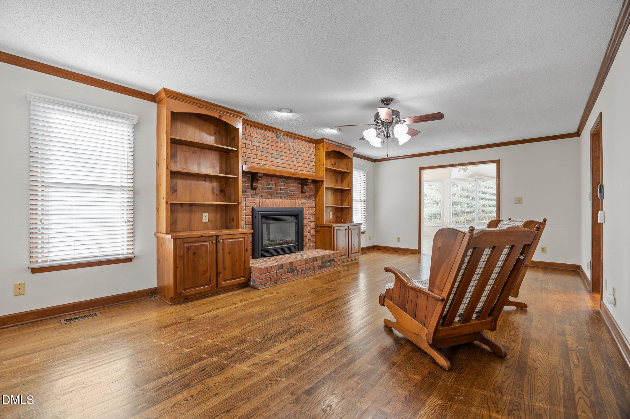 5105 Bambi Court Property Photo 6