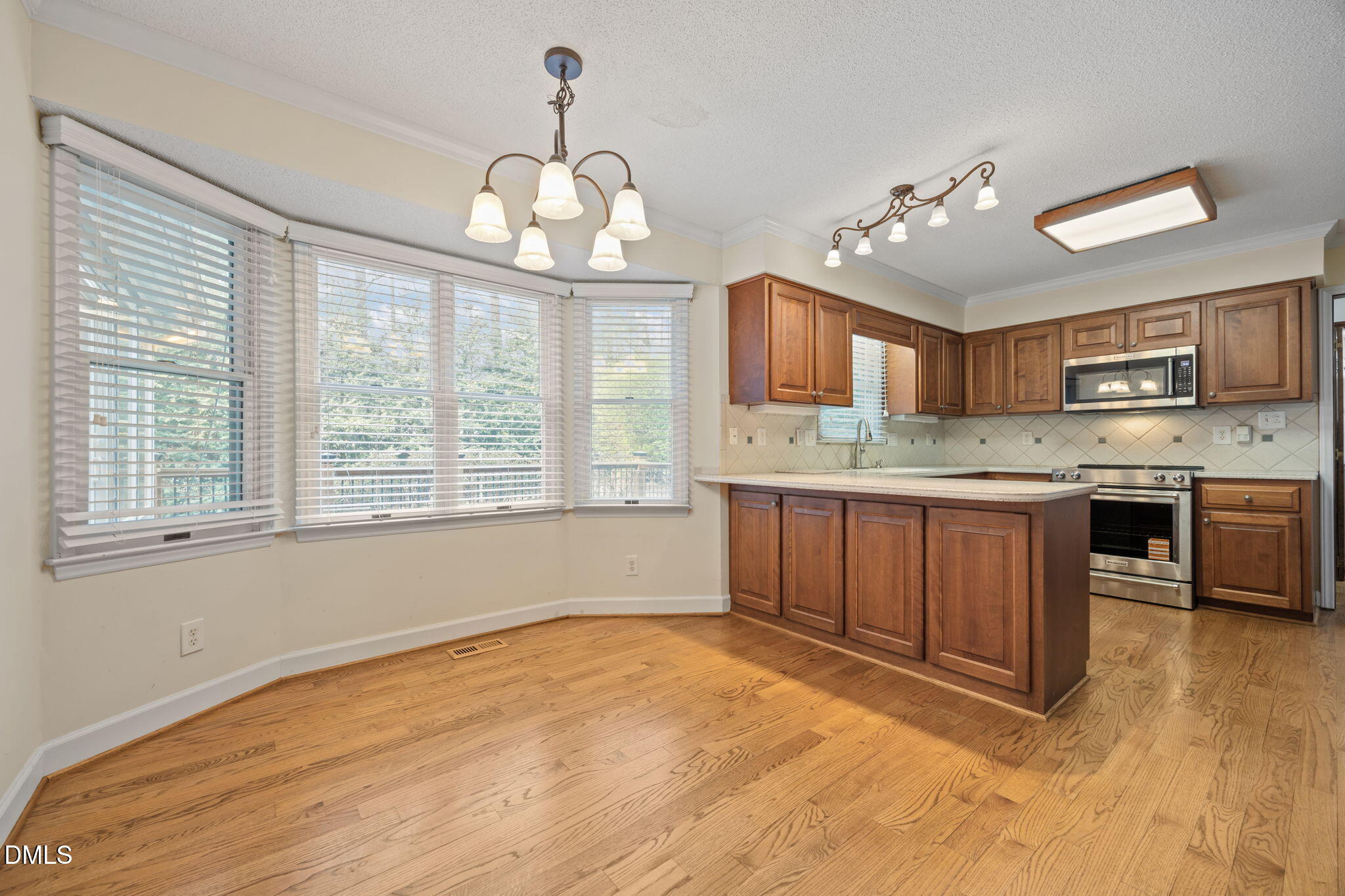 5105 Bambi Court Property Photo 12