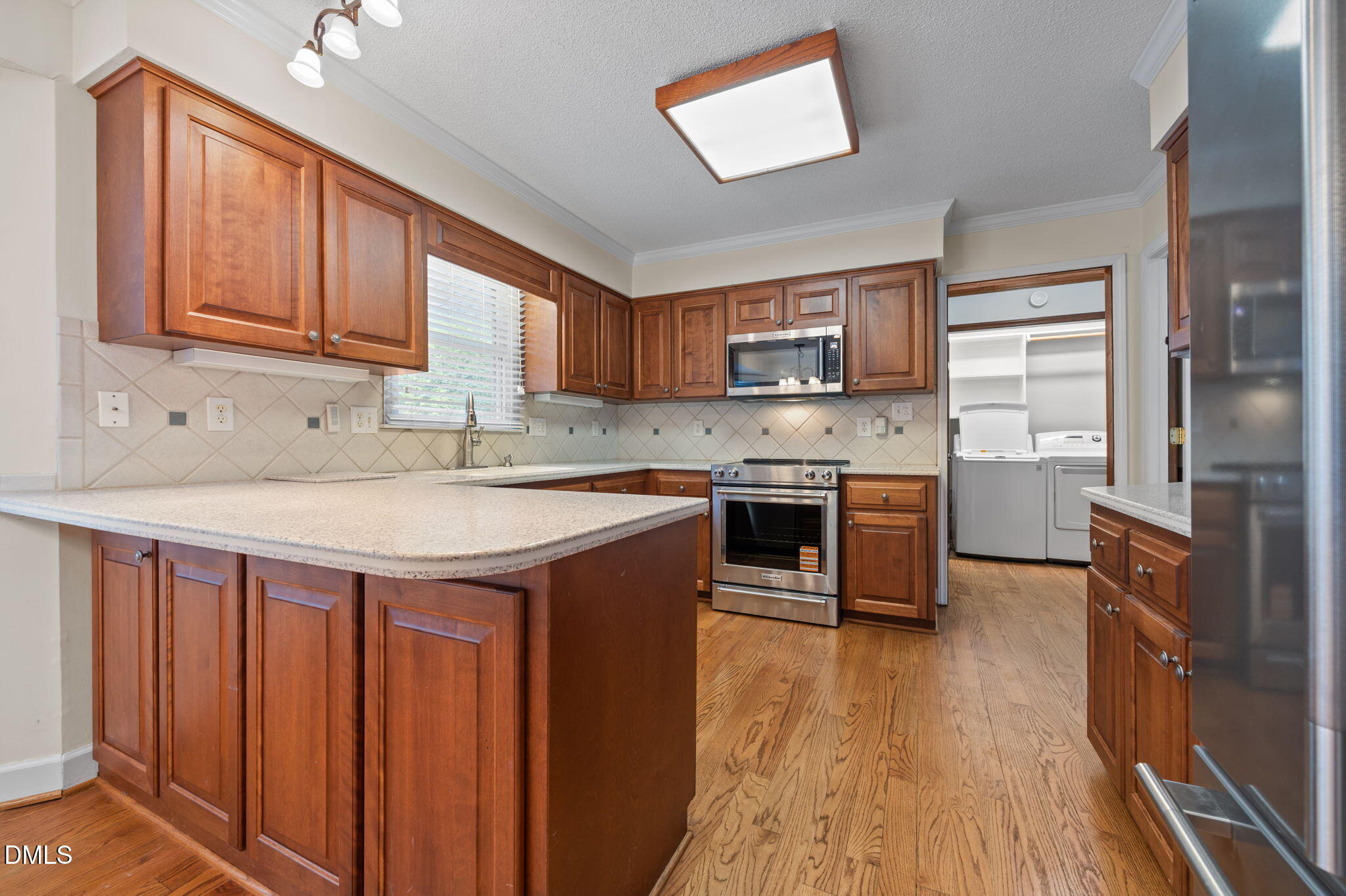5105 Bambi Court Property Photo 14