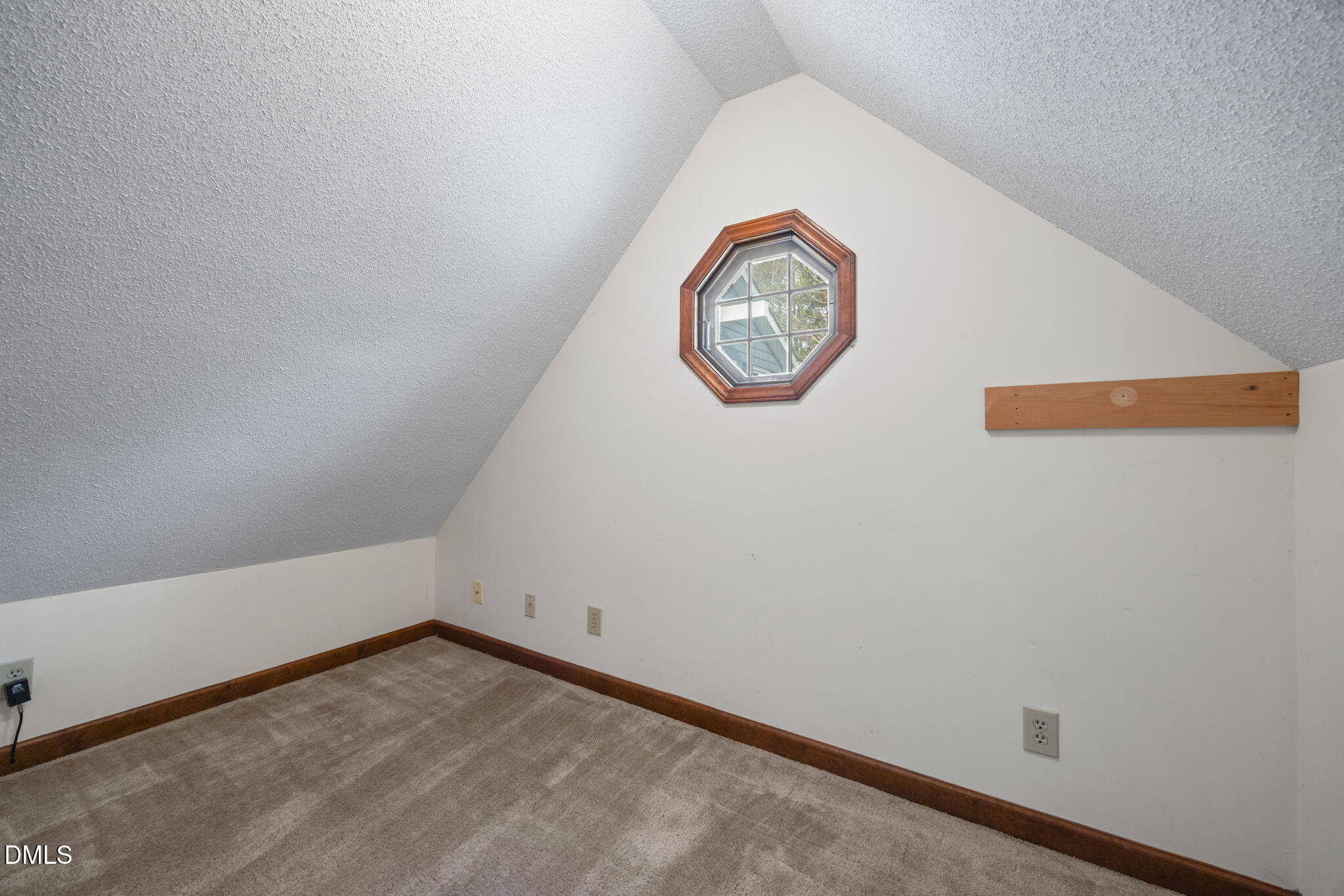 5105 Bambi Court Property Photo 24