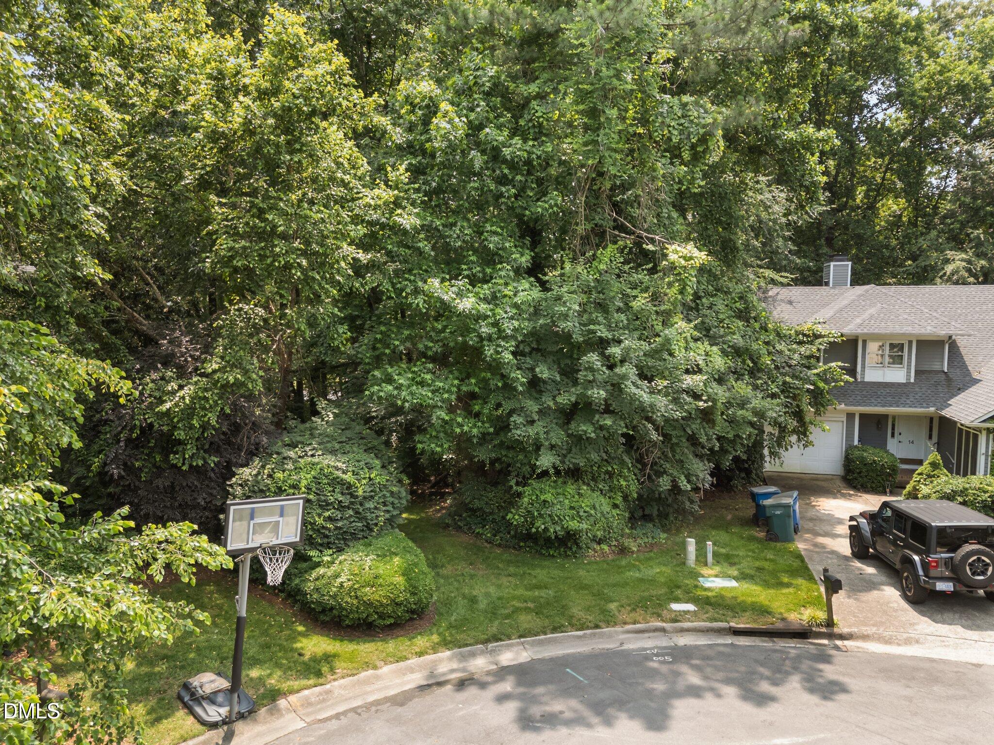 16 Marchmont Court Property Photo 4