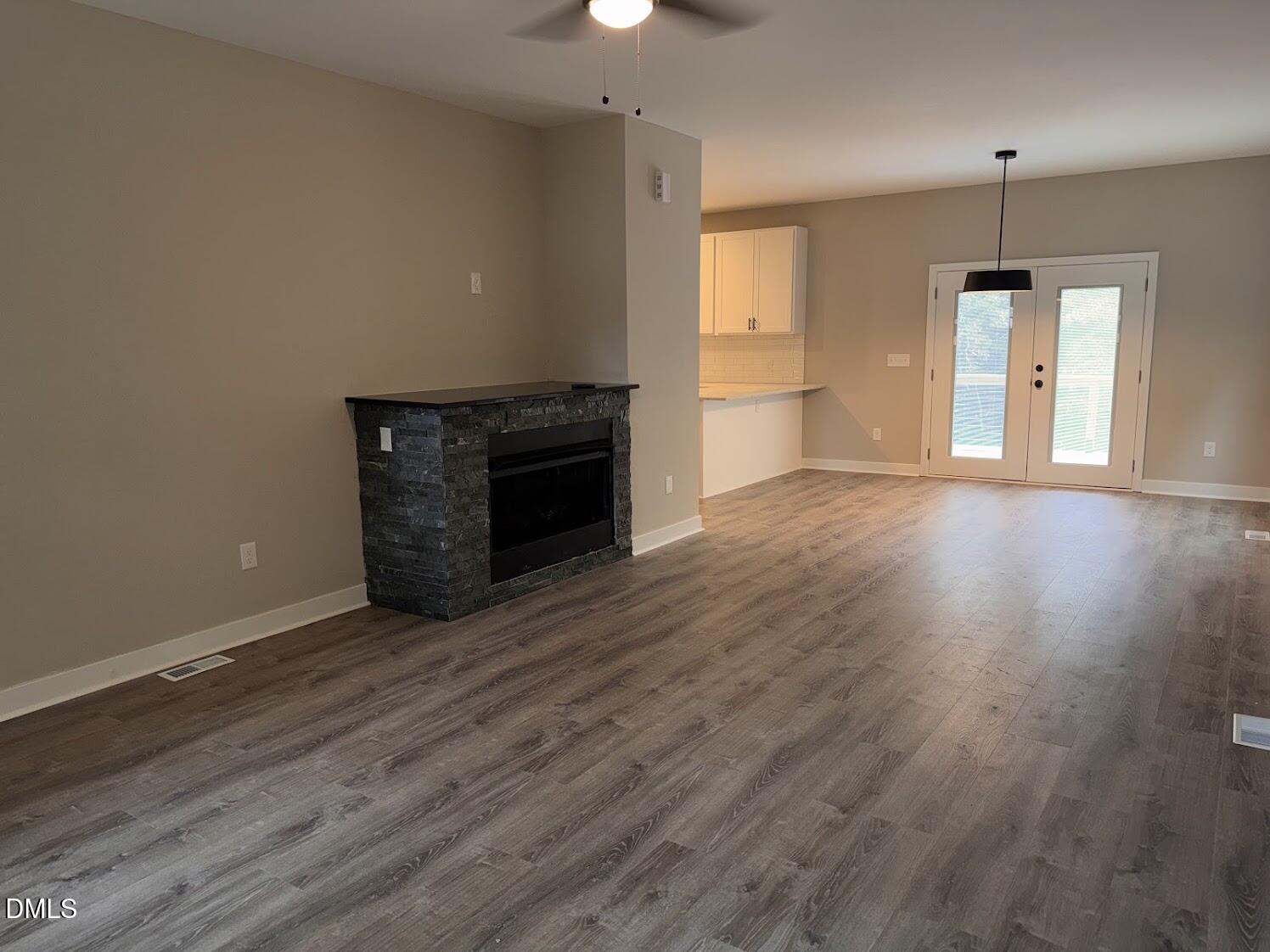 35 Tori-vic Court Property Photo 6