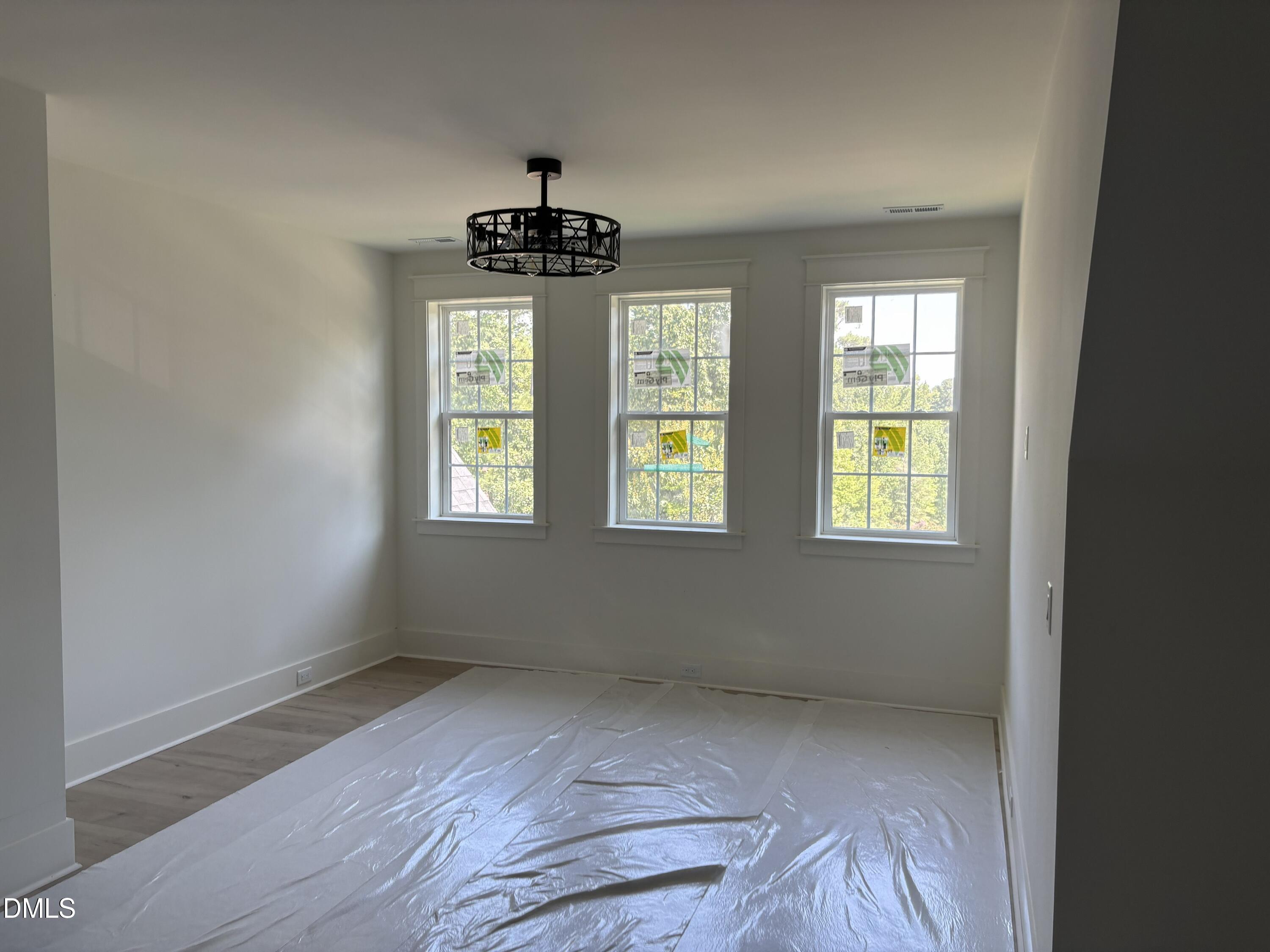 1119 Dovefield Lane Property Photo 12