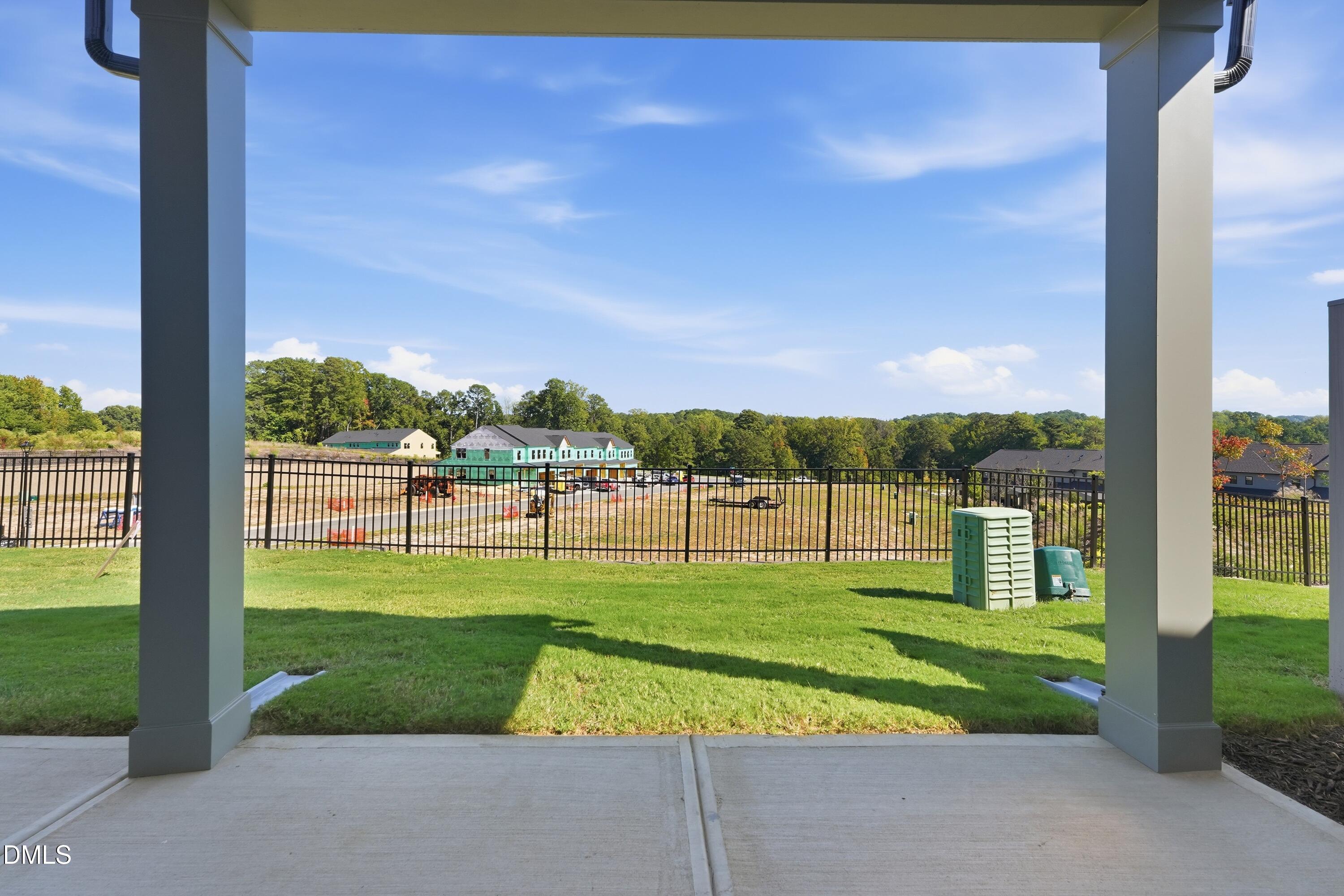 1105 Palisade Bluff Lane Property Photo 22