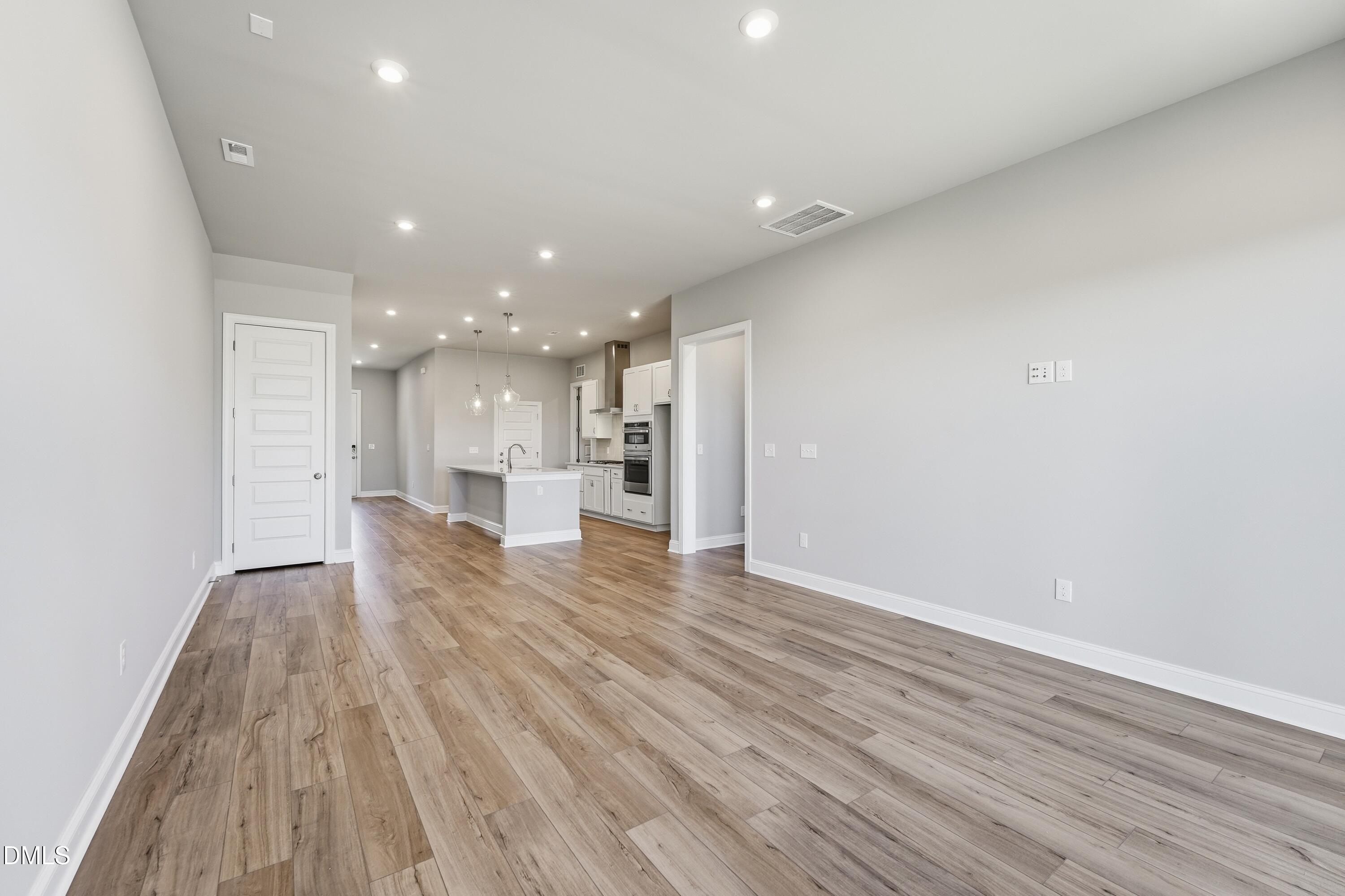 1105 Palisade Bluff Lane Property Photo 23