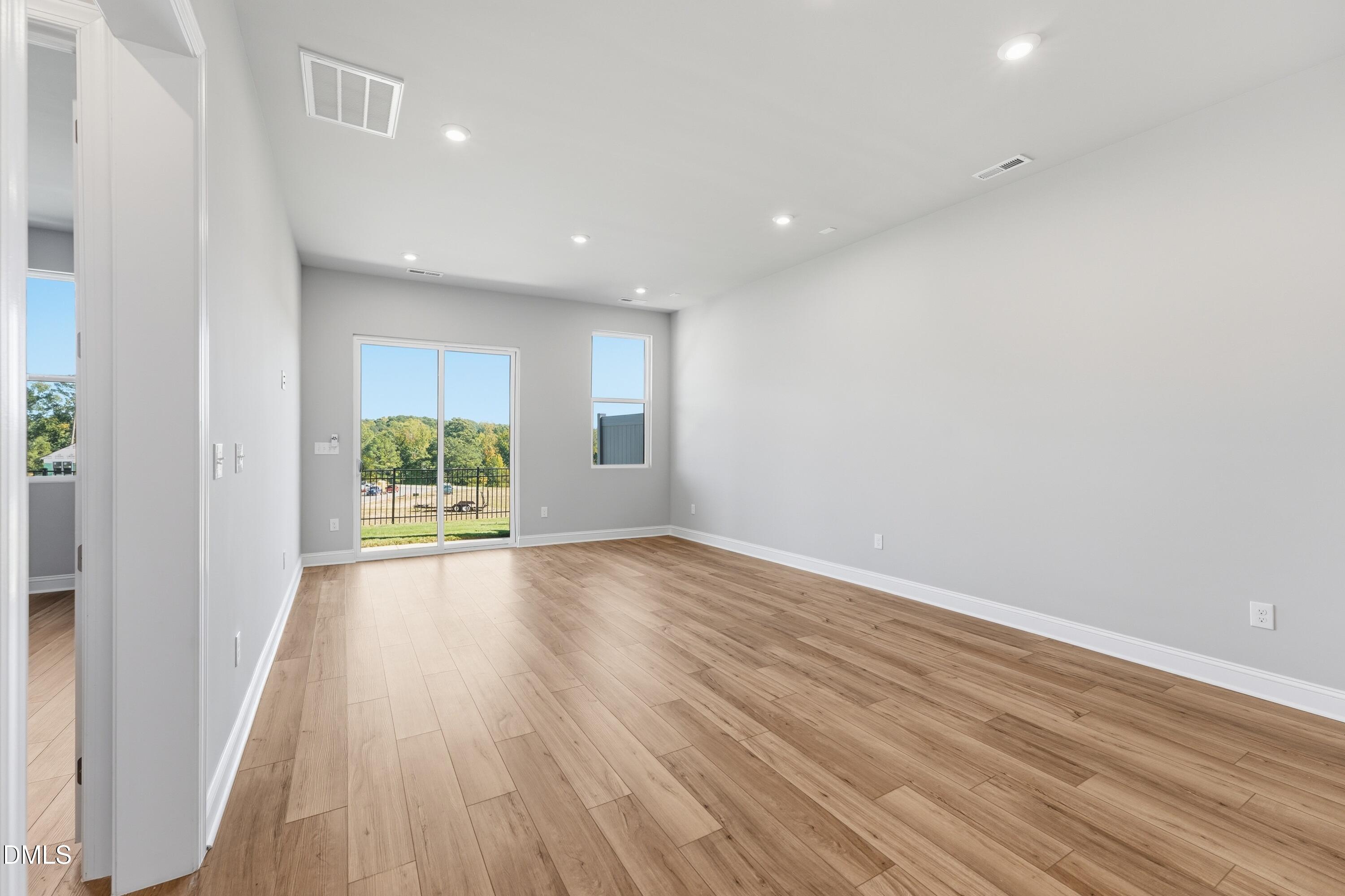 1105 Palisade Bluff Lane Property Photo 26