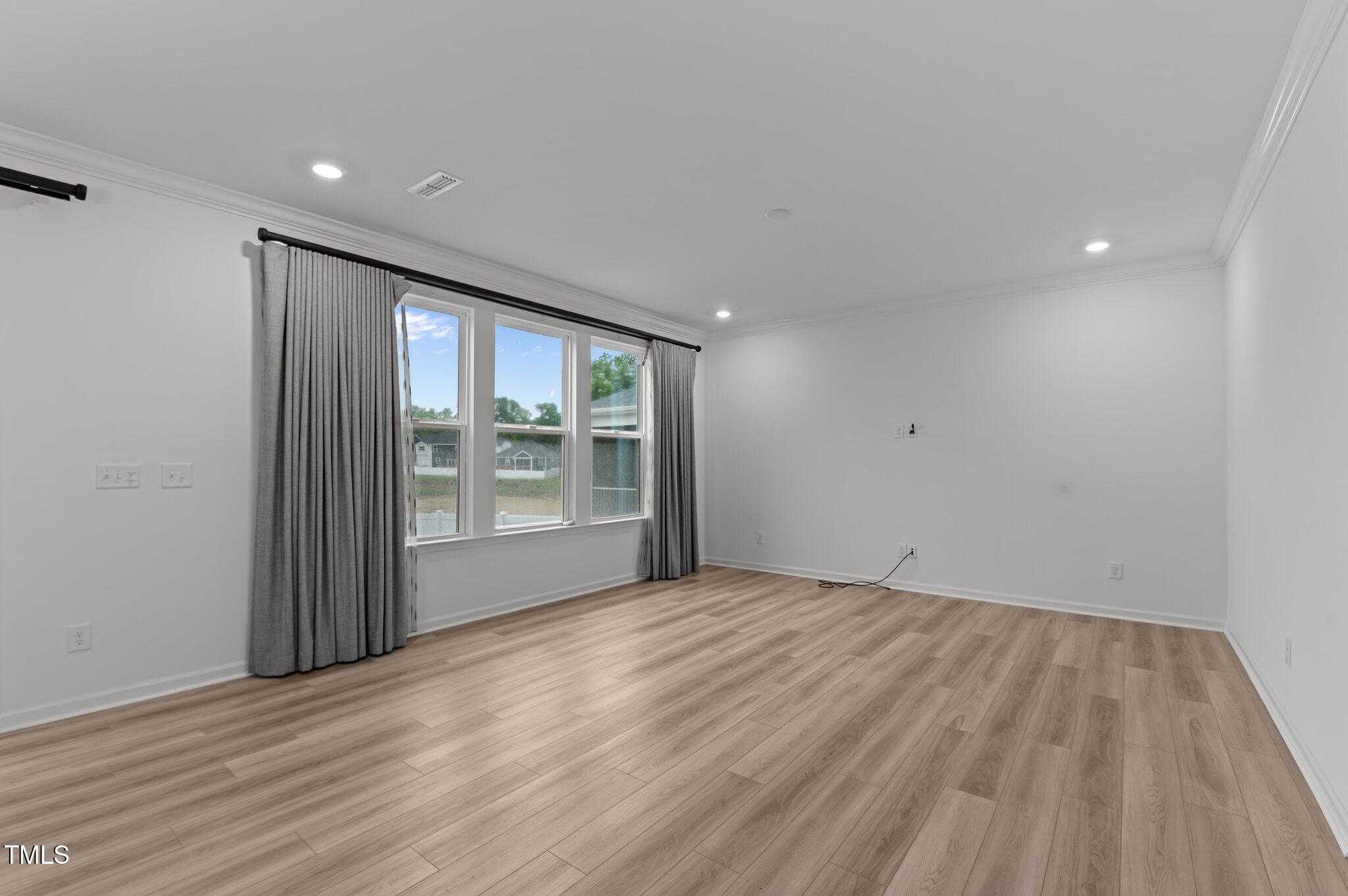 125 Shadowdale Lane Property Photo 3