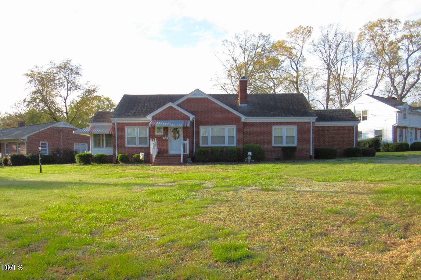300 Forest Road Property Photo 1