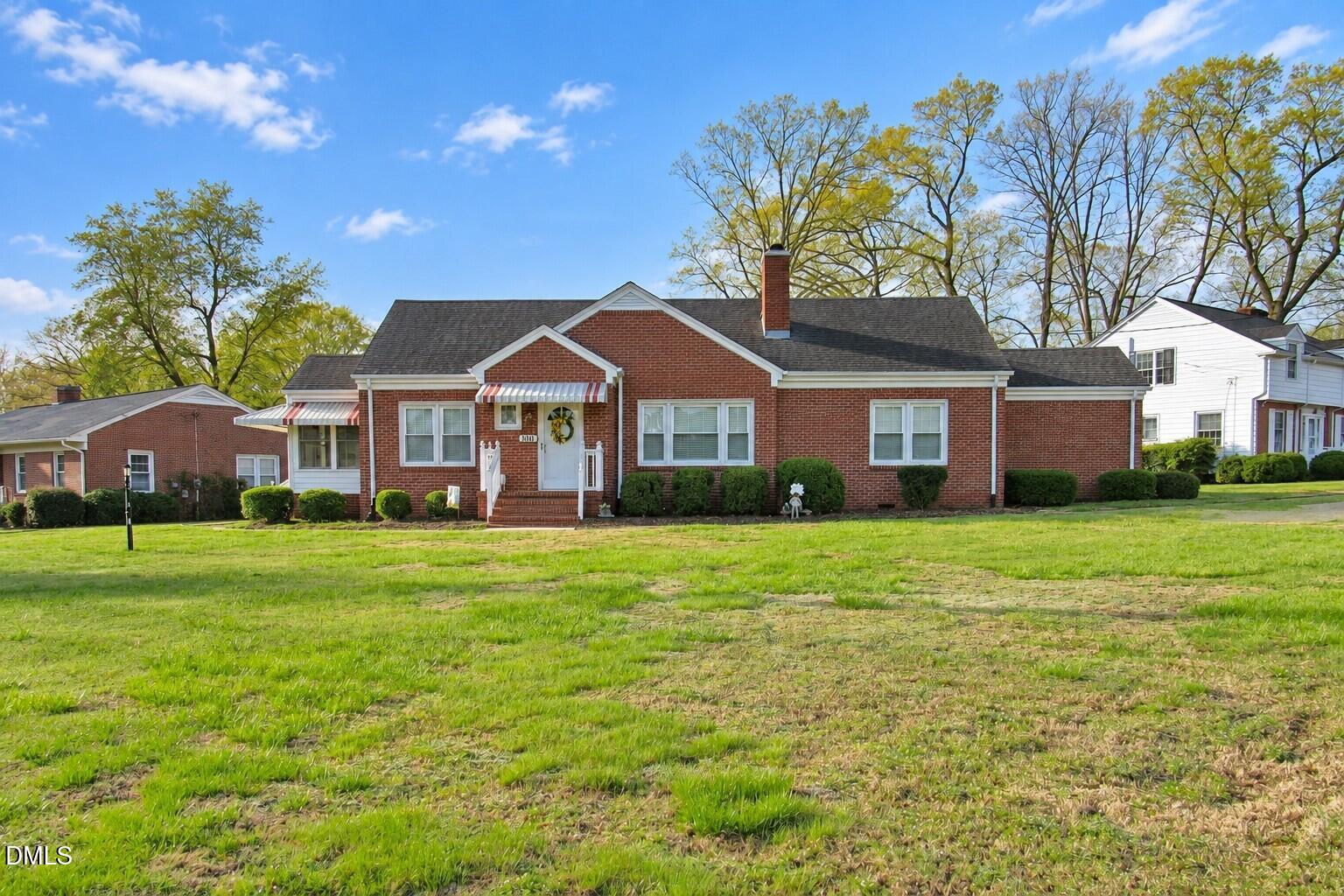 300 Forest Road Property Photo 1