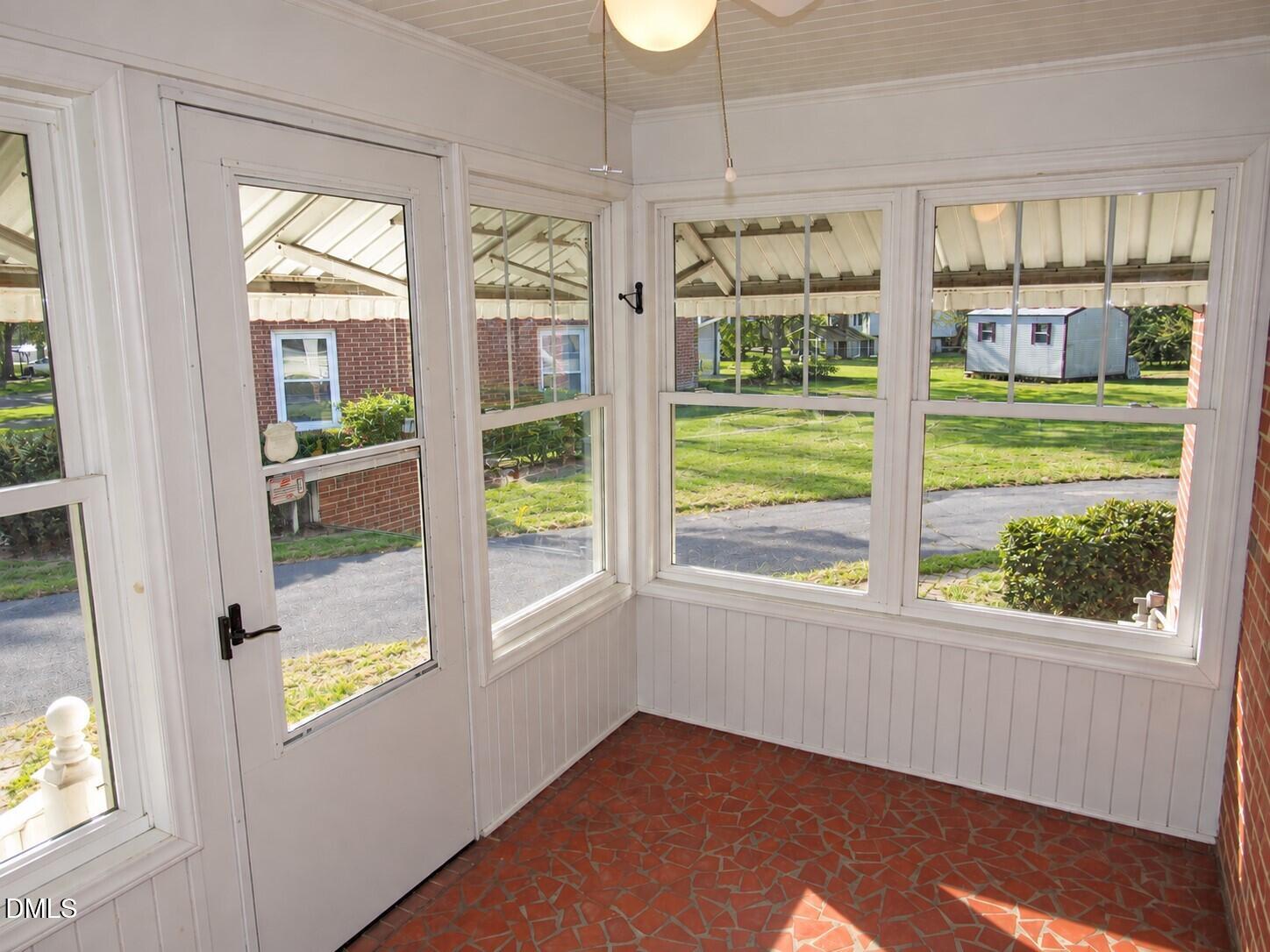 300 Forest Road Property Photo 26