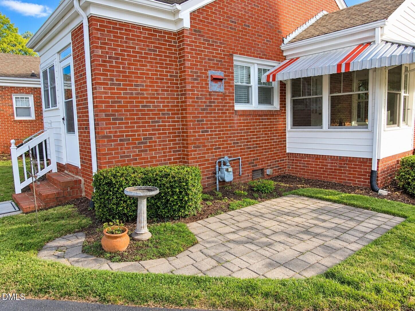 300 Forest Road Property Photo 33