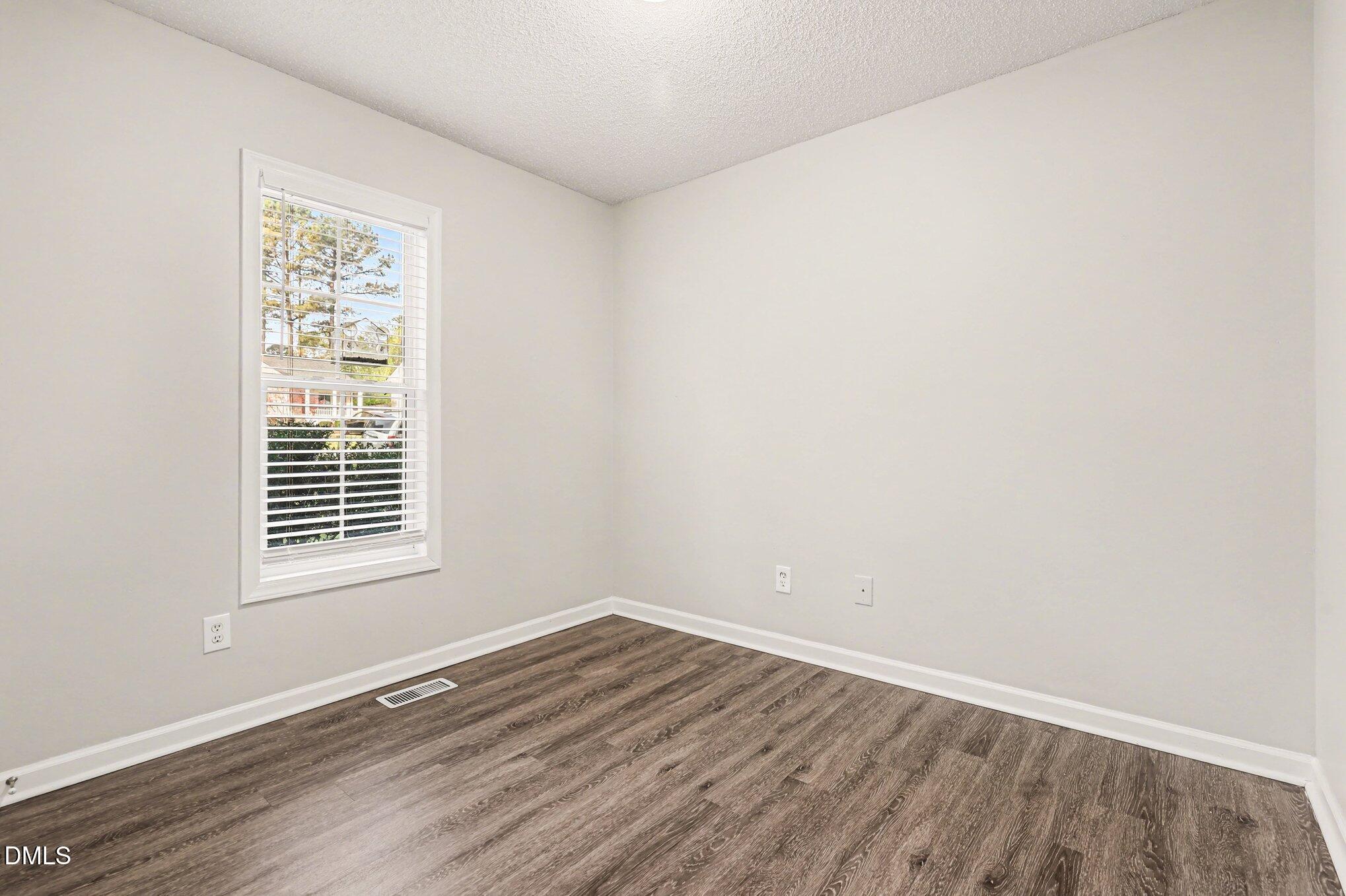 6000 Presentation Street Property Photo 8
