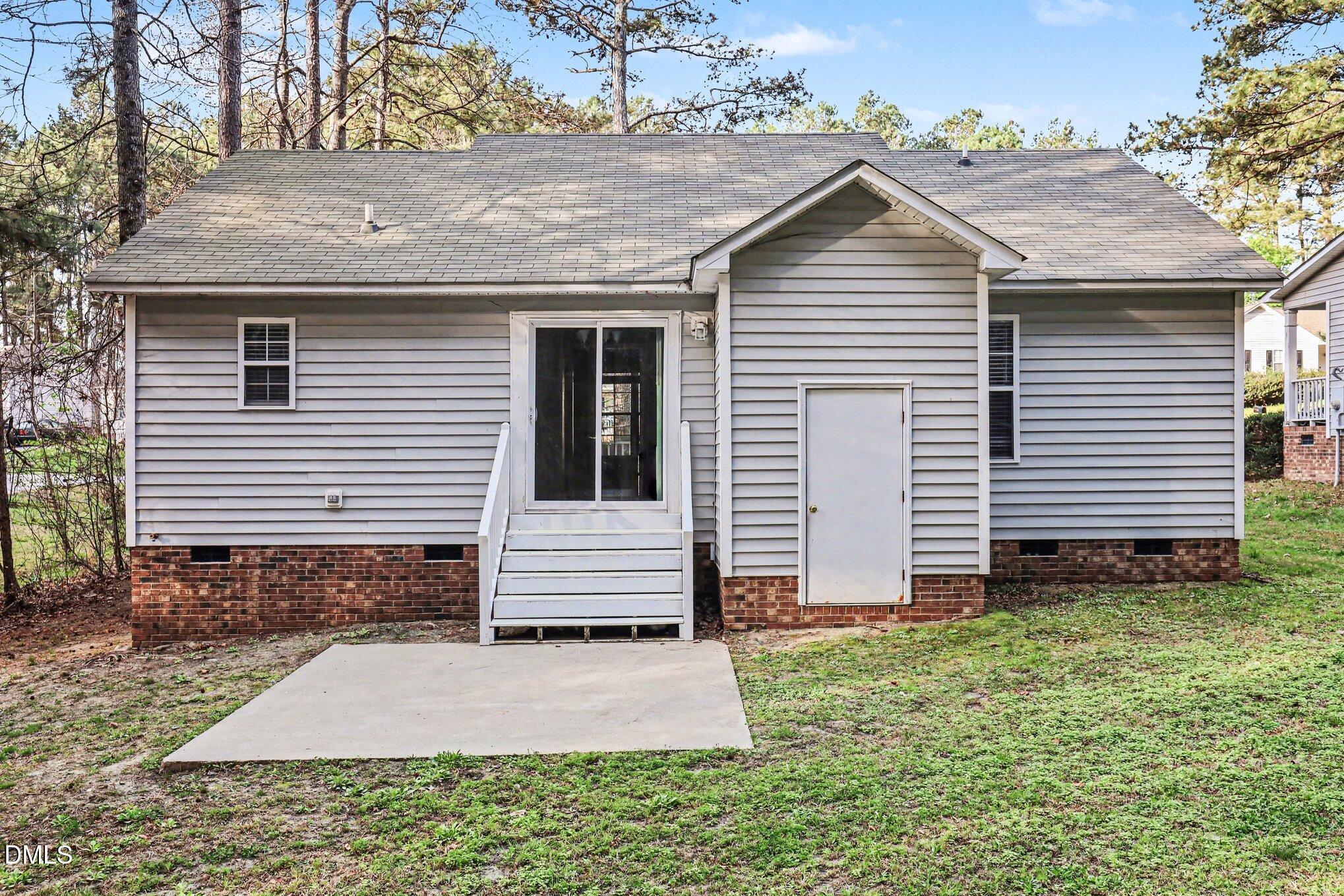 6000 Presentation Street Property Photo 16