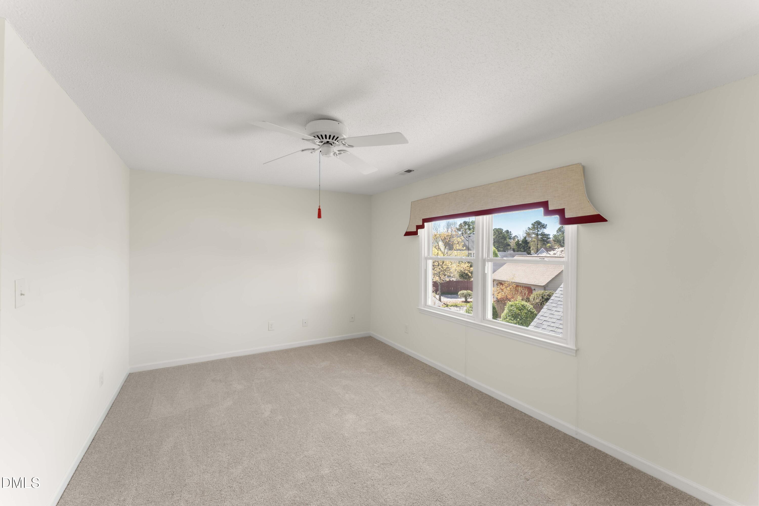 107 Crestpoint Court Property Photo 27