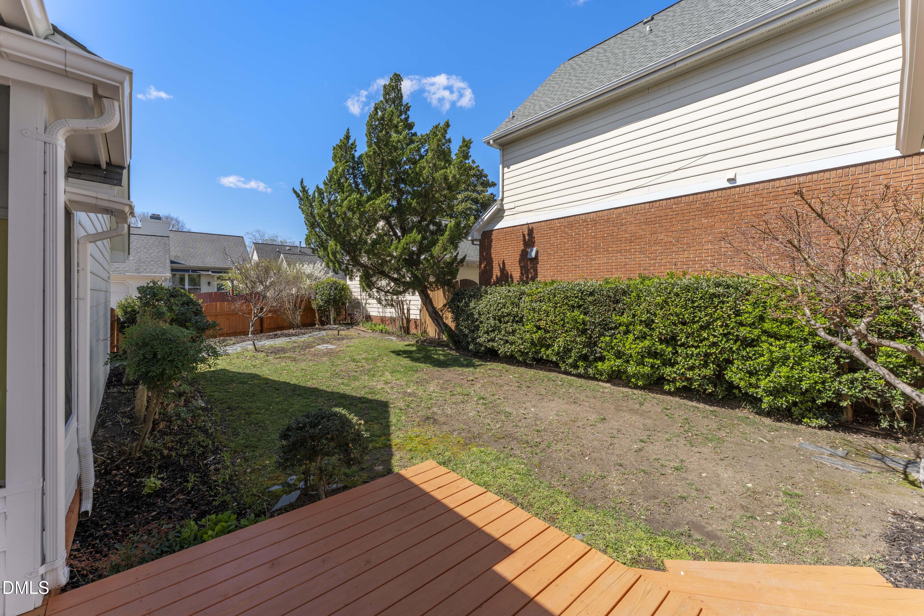 107 Crestpoint Court Property Photo 42