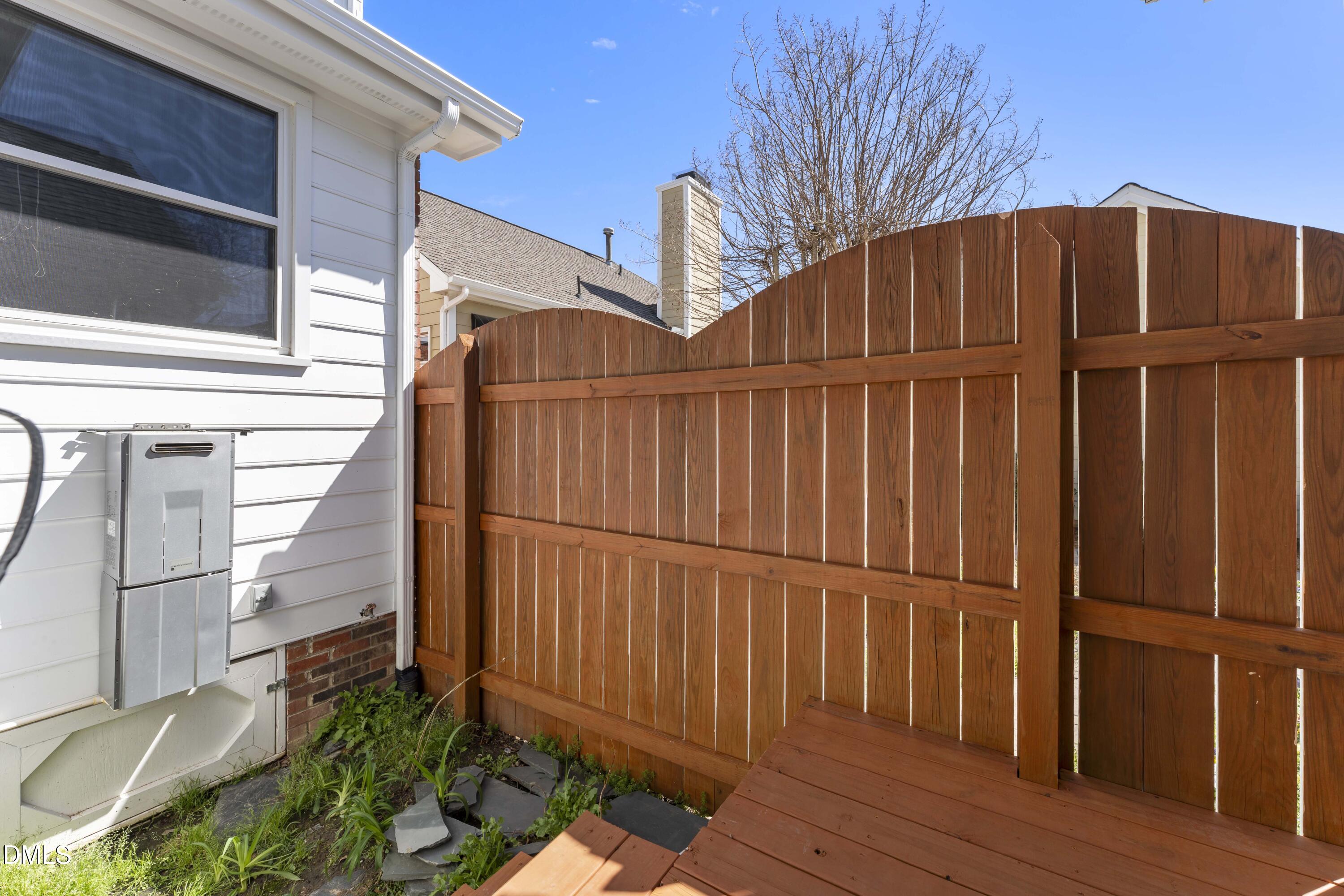 107 Crestpoint Court Property Photo 44
