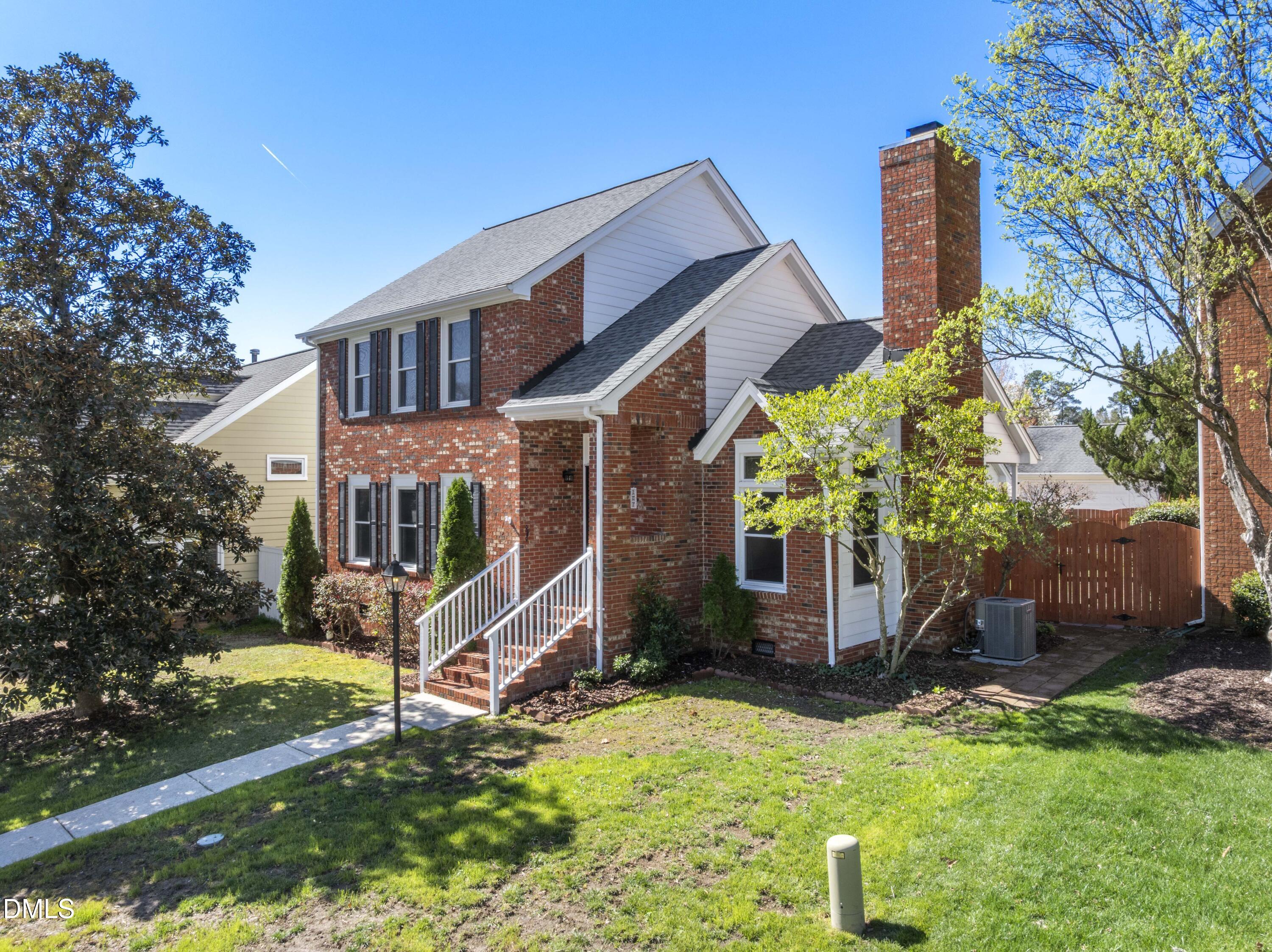 107 Crestpoint Court Property Photo 48