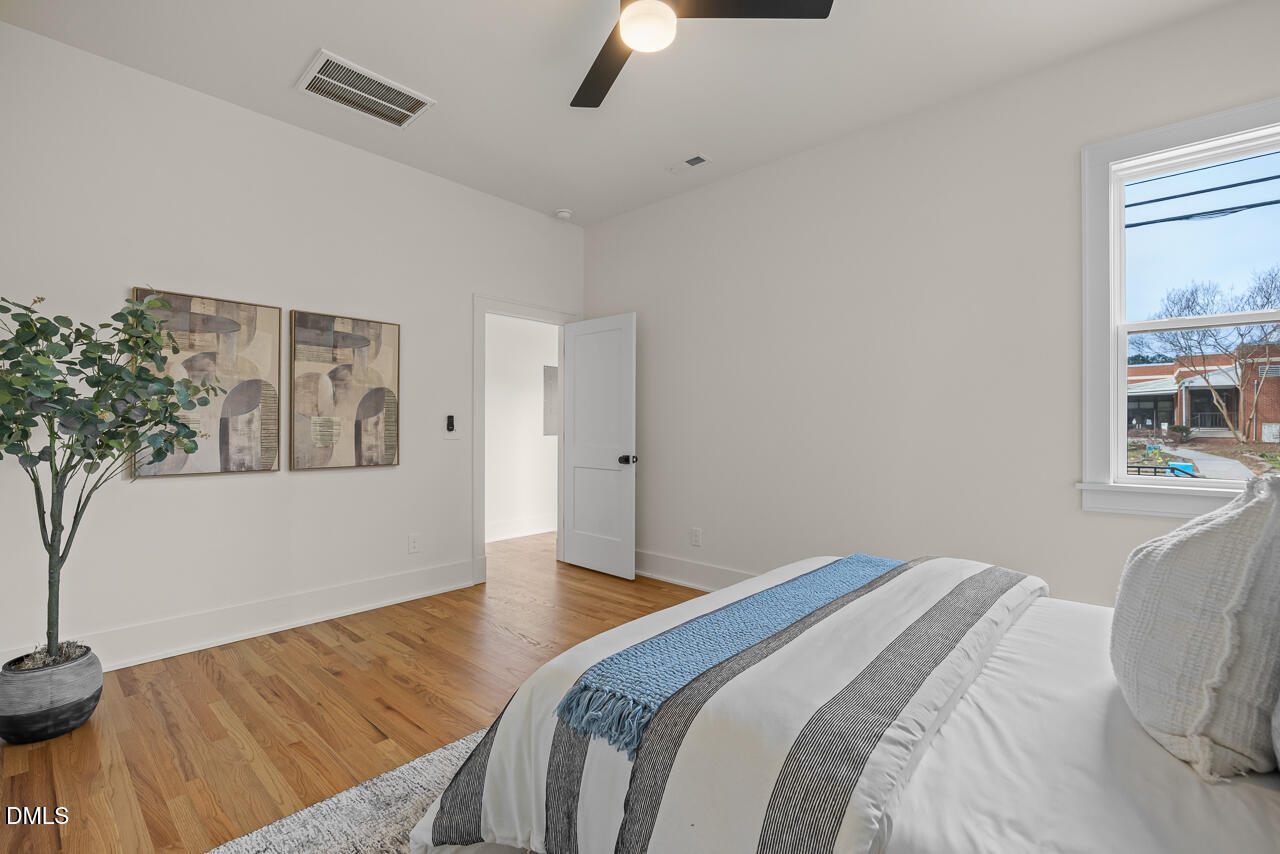310 W Club Boulevard Property Photo 17