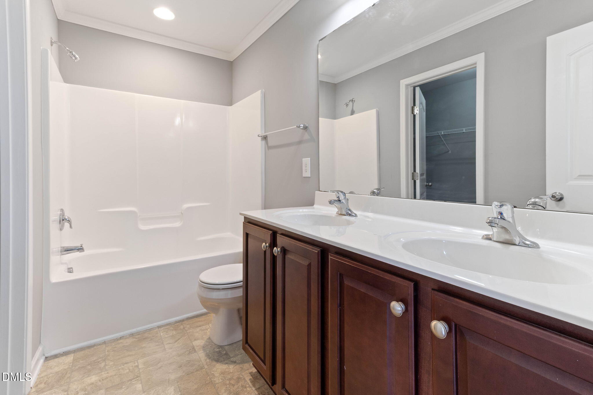 14303 Foxcroft Road Property Photo 32