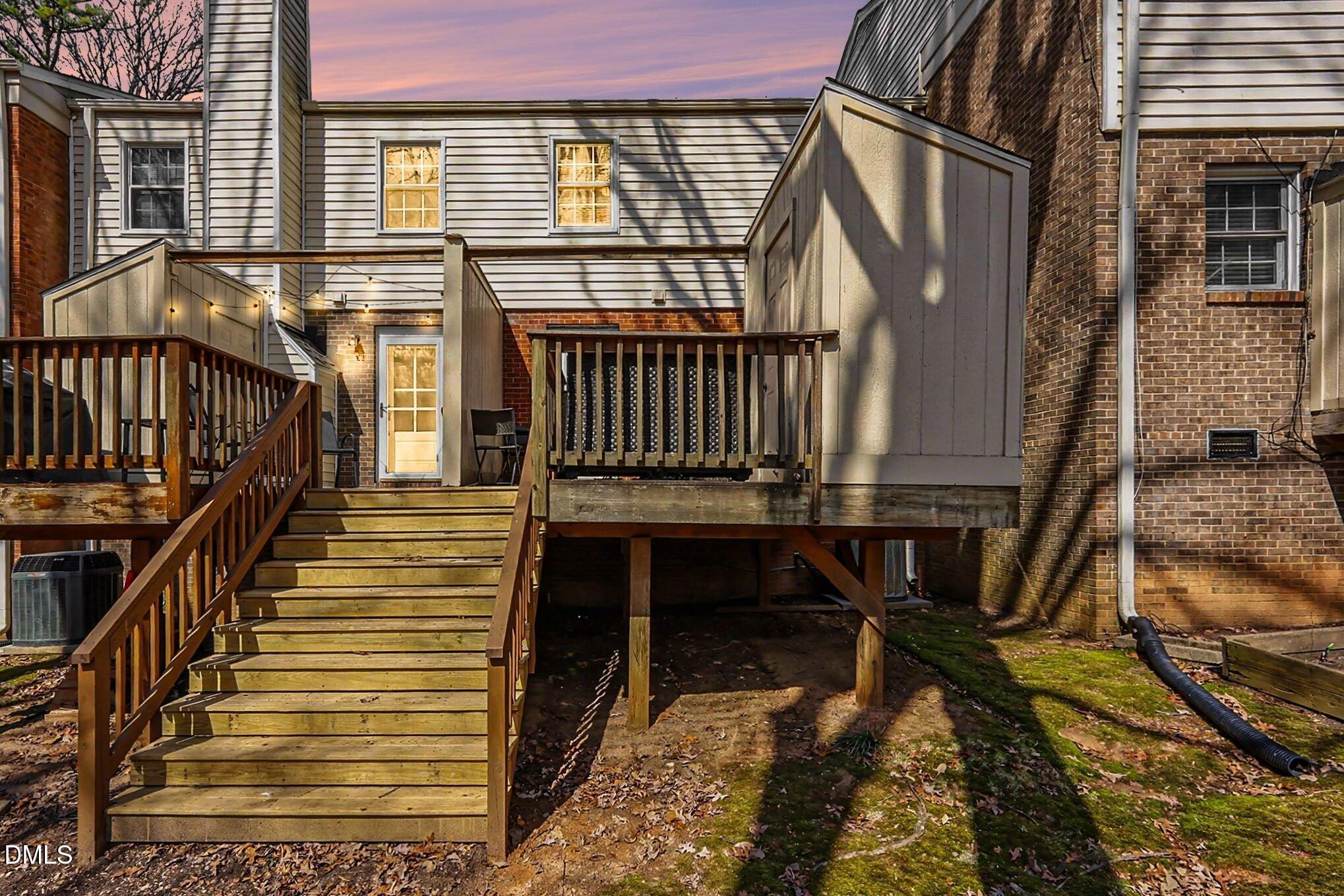6407 New Market Way Property Photo 3