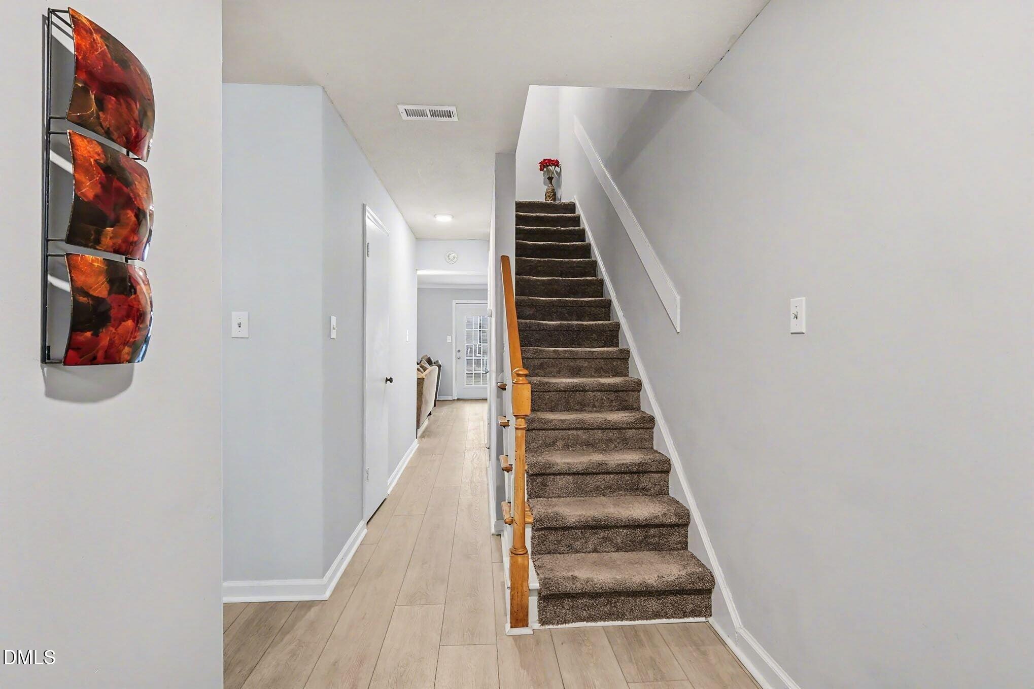 6407 New Market Way Property Photo 5