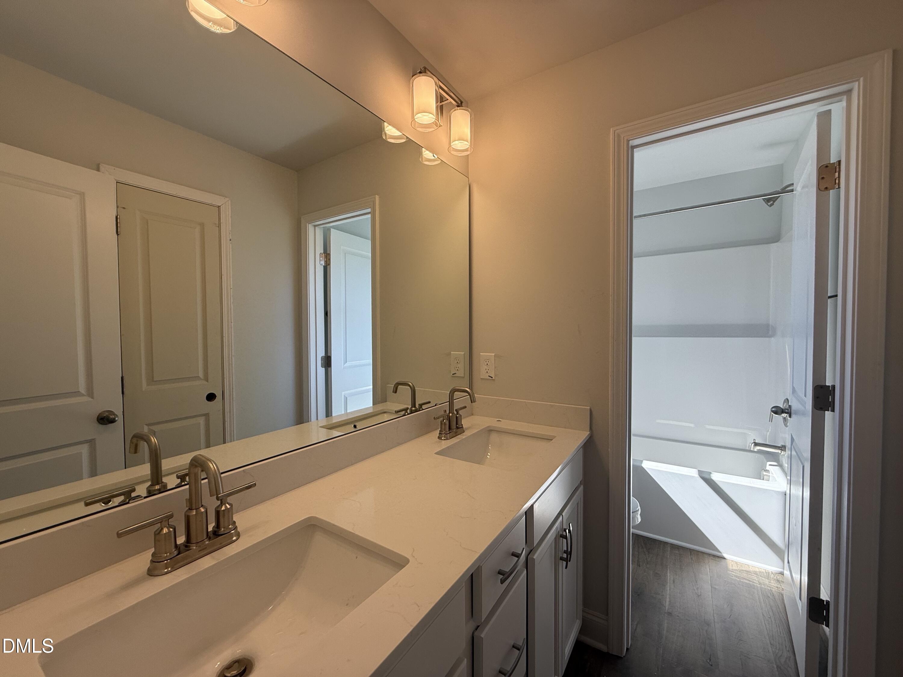 121 Cinnabar Street Property Photo 15