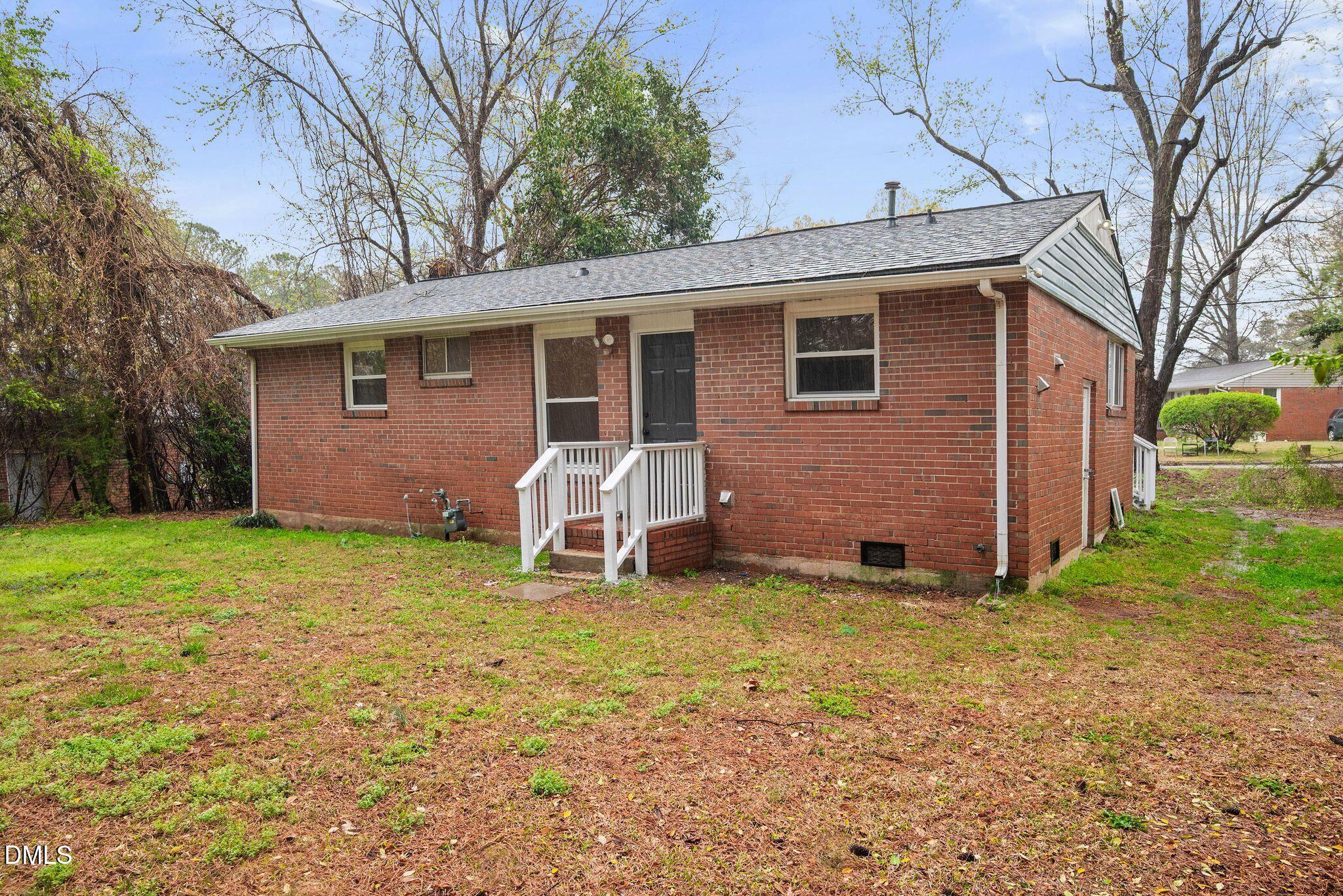 765 Bunche Drive Property Photo 9
