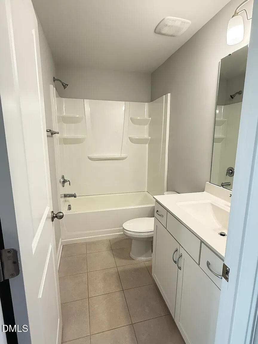 312 King Closer Drive Property Photo 2