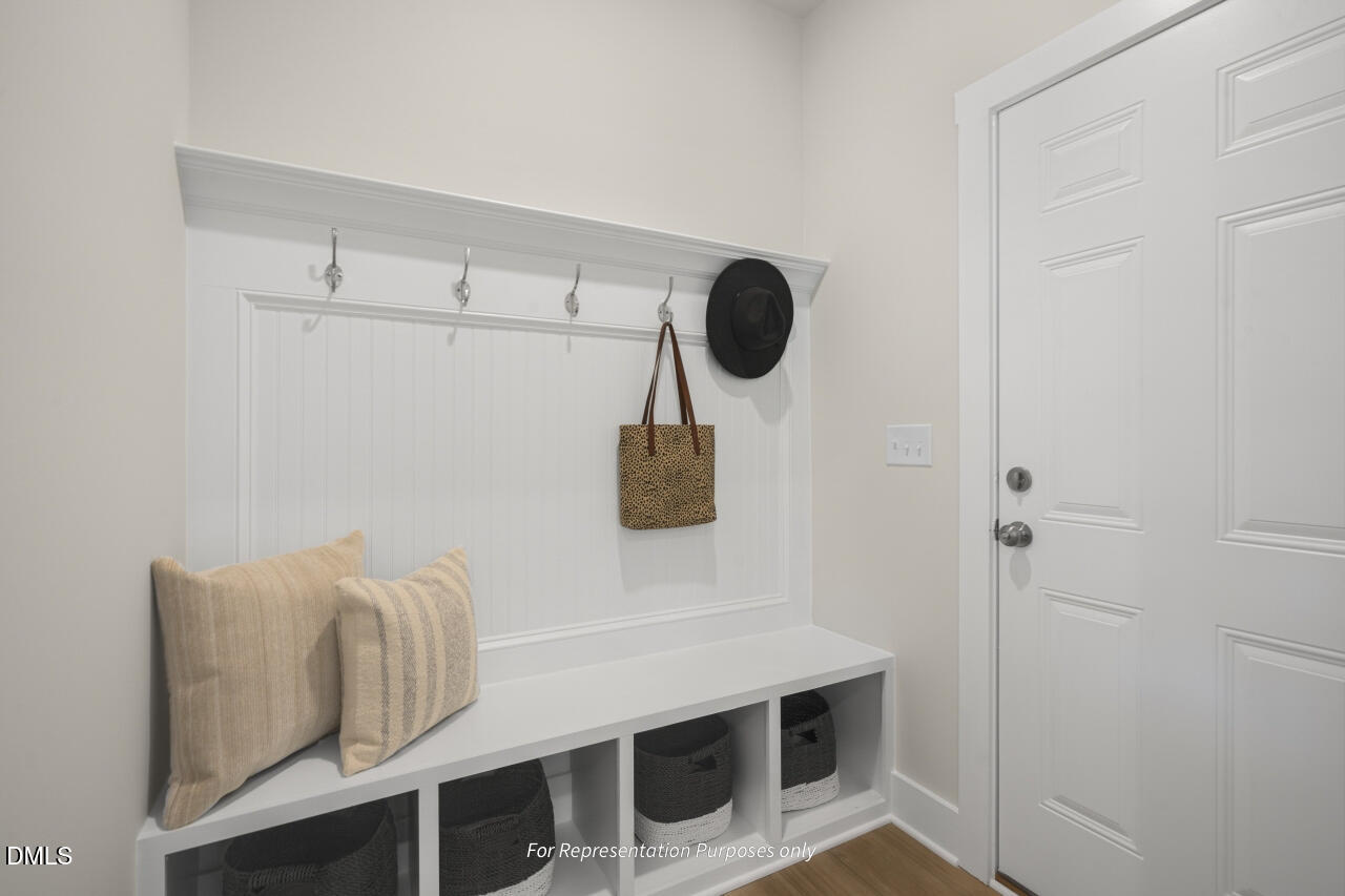 1628 Meadowfern Place Property Photo 12