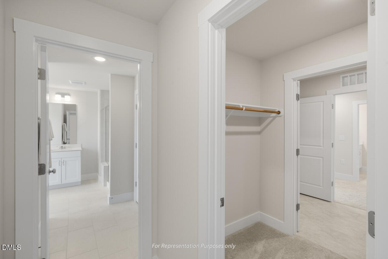 1628 Meadowfern Place Property Photo 15