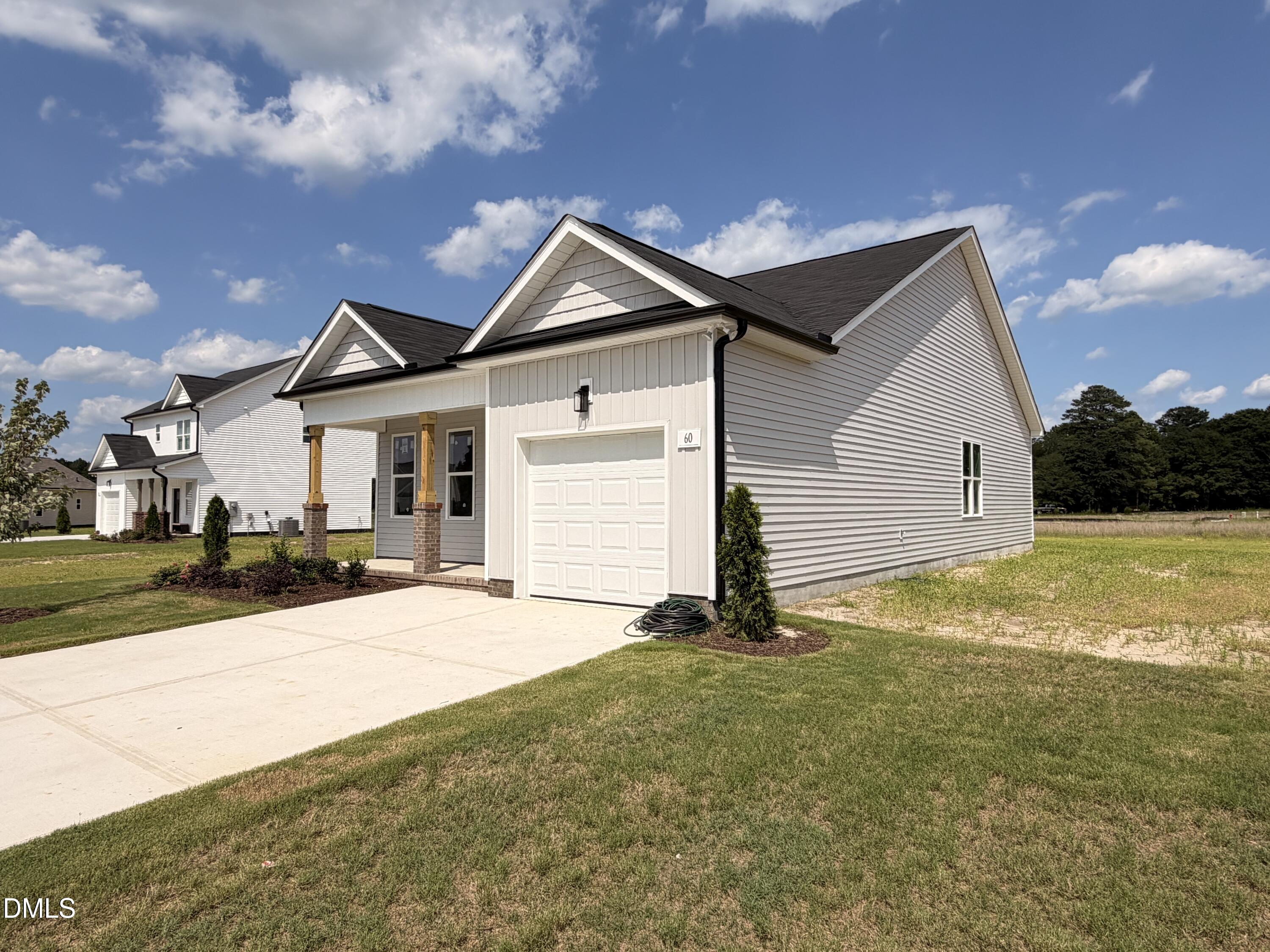 60 W Coulter Court Property Photo 1