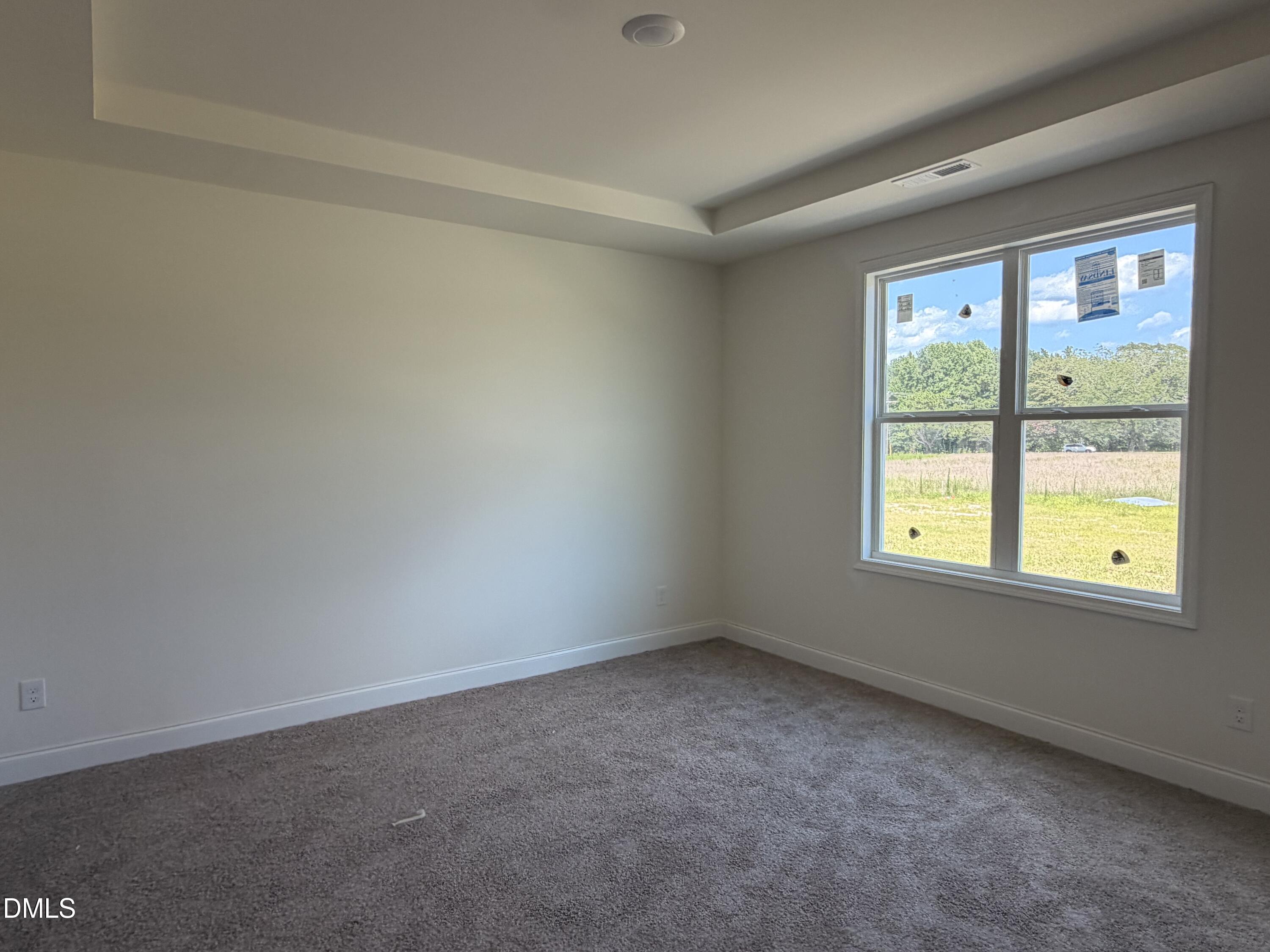60 W Coulter Court Property Photo 5