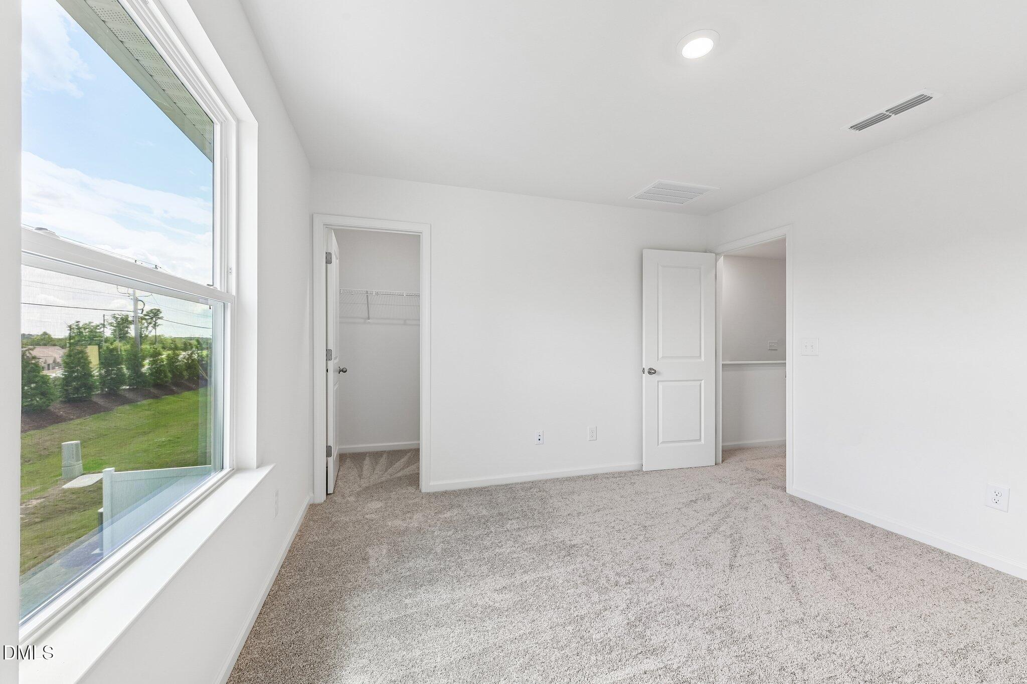 2028 Oakdale Drive Property Photo 18