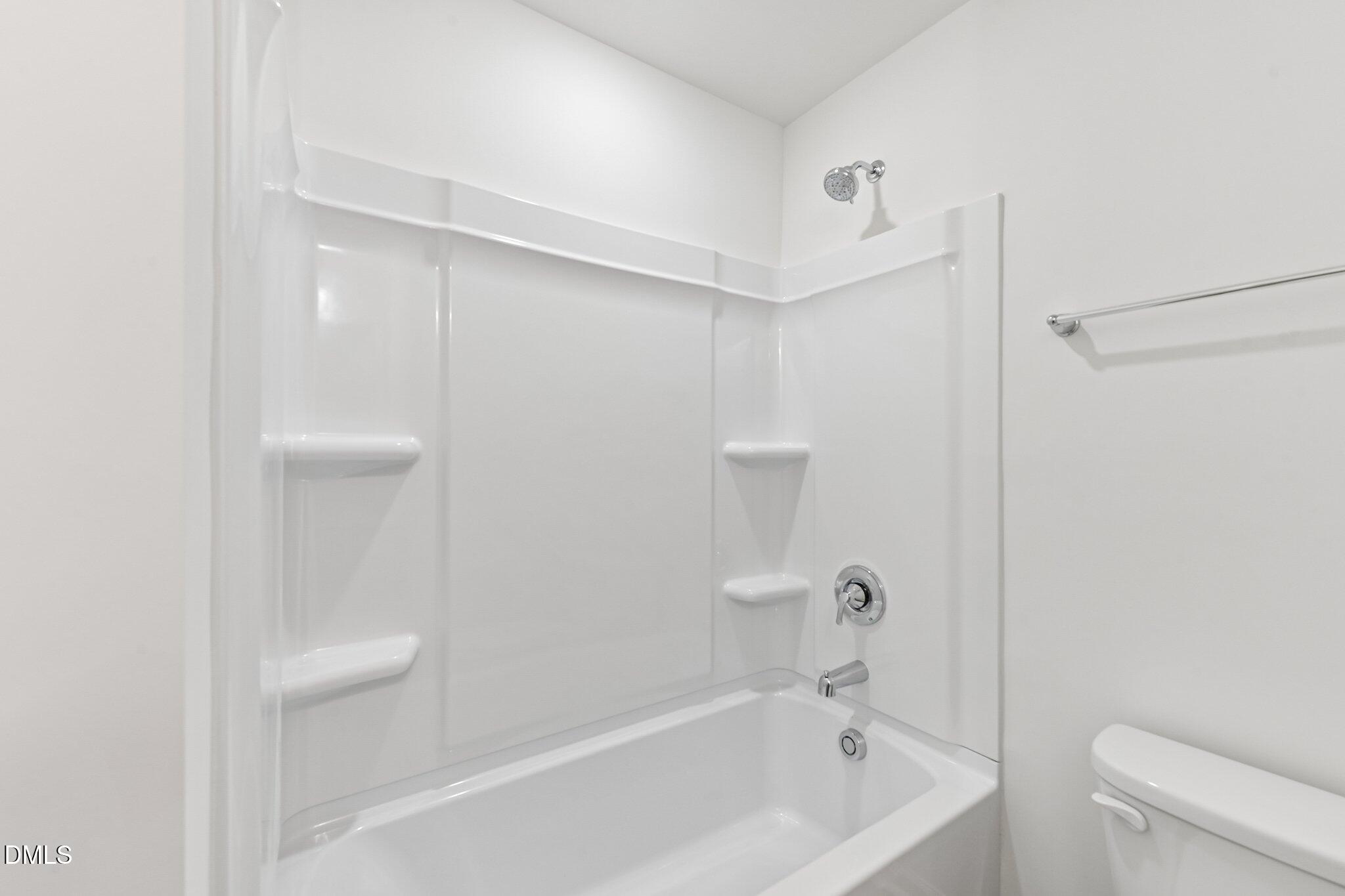 2028 Oakdale Drive Property Photo 27