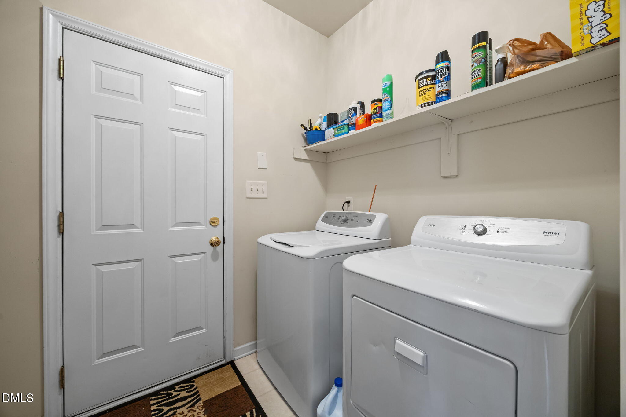 6 Upton Court Property Photo 16