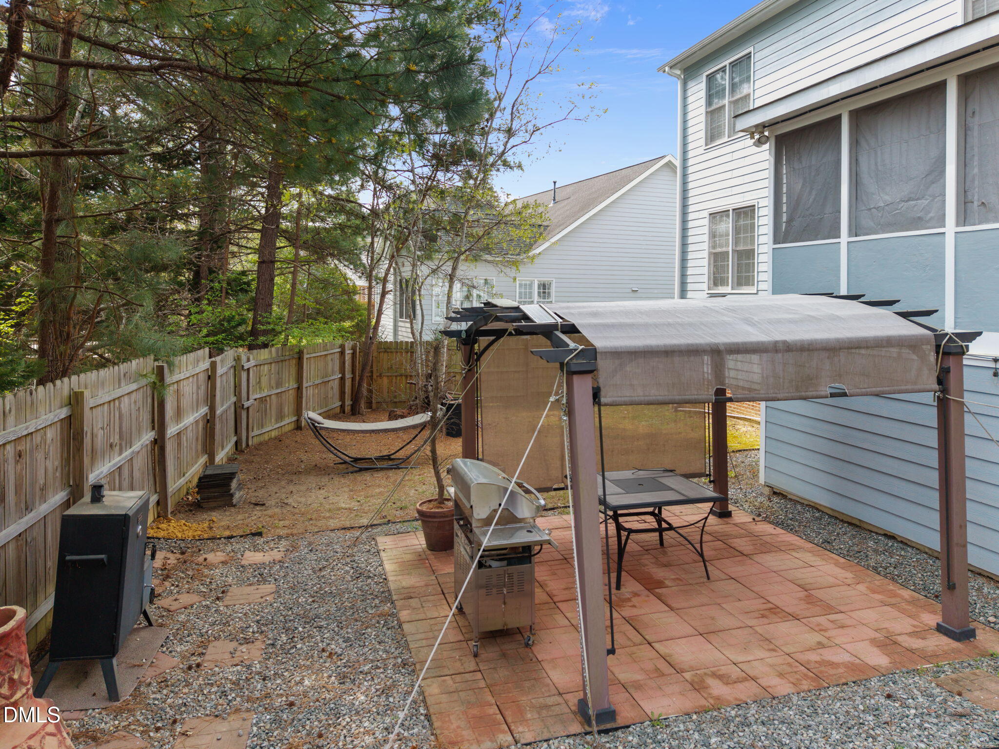 6 Upton Court Property Photo 37