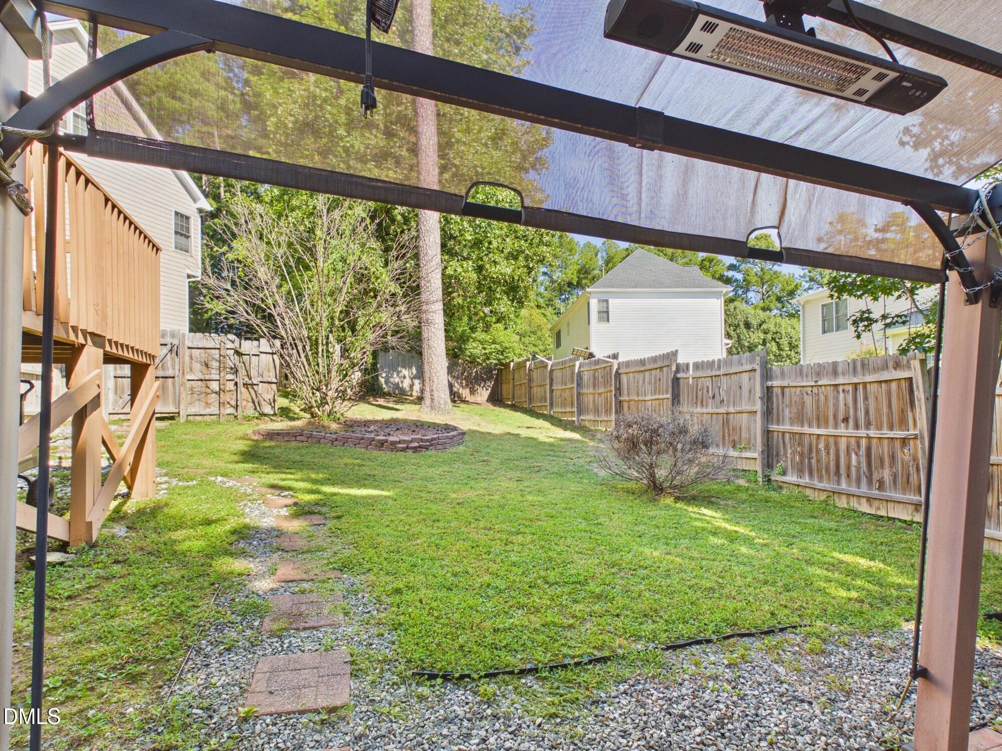 6 Upton Court Property Photo 40