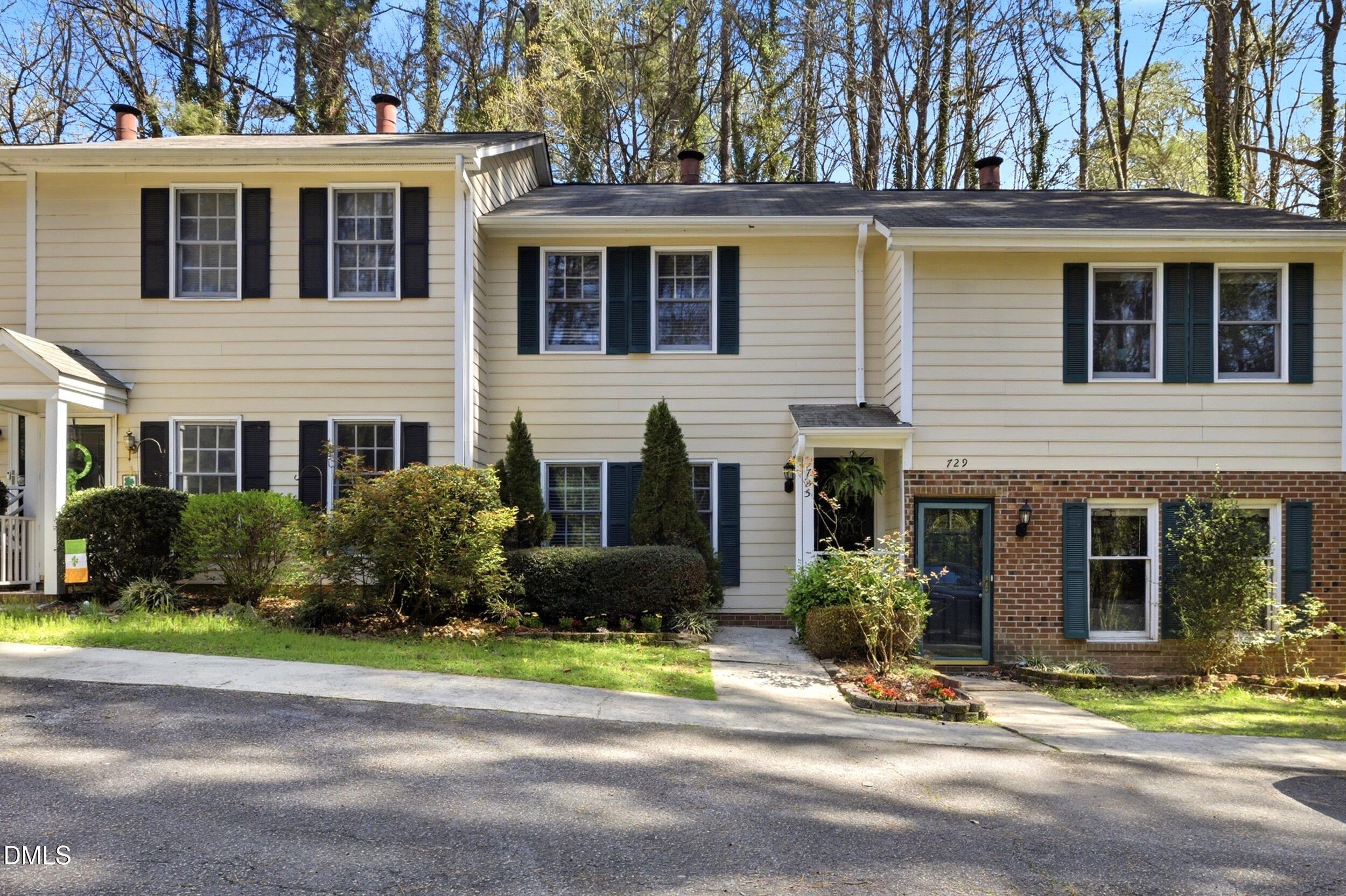 725 Charleston Road Property Photo 1