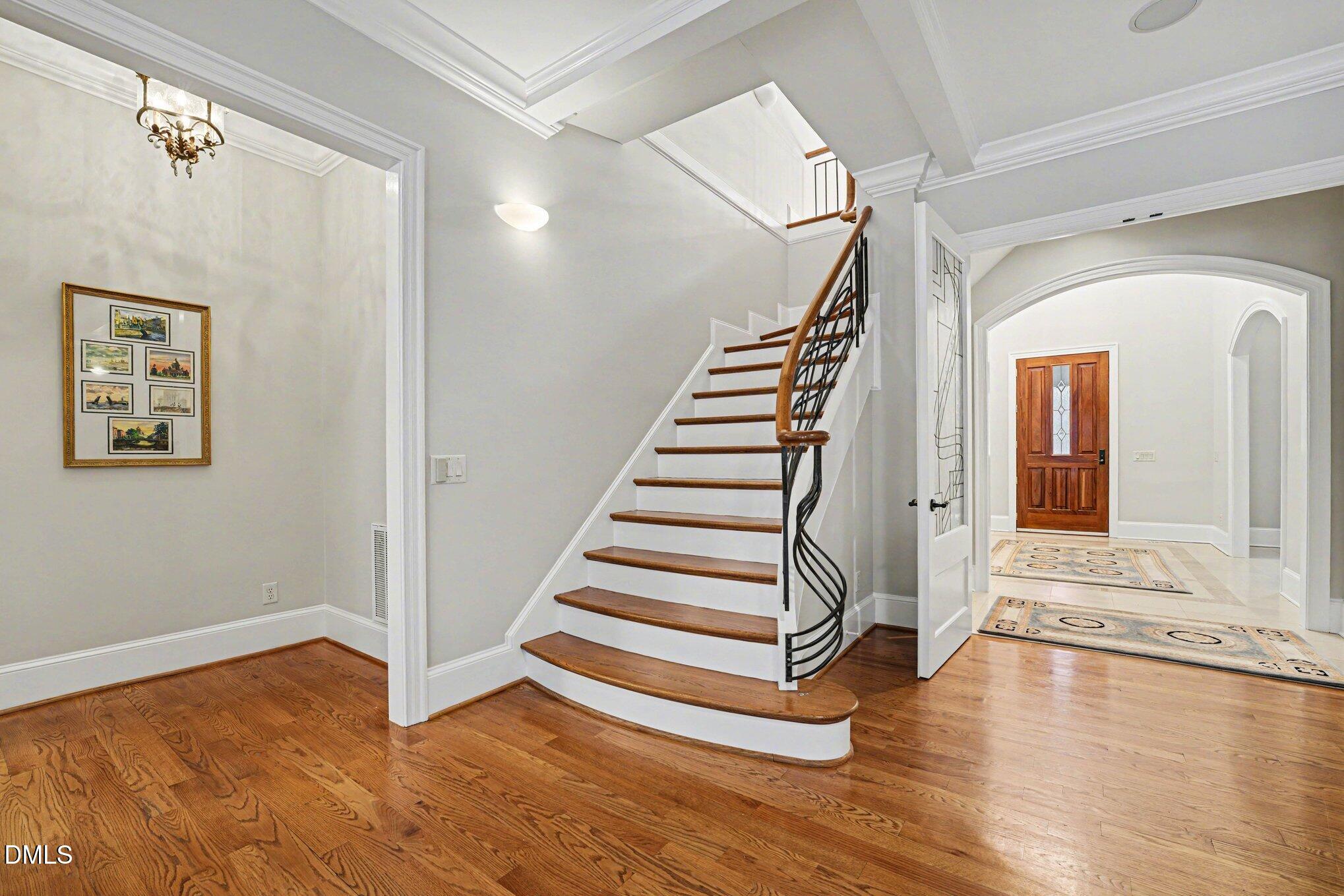 3207 Sussex Road Property Photo 8