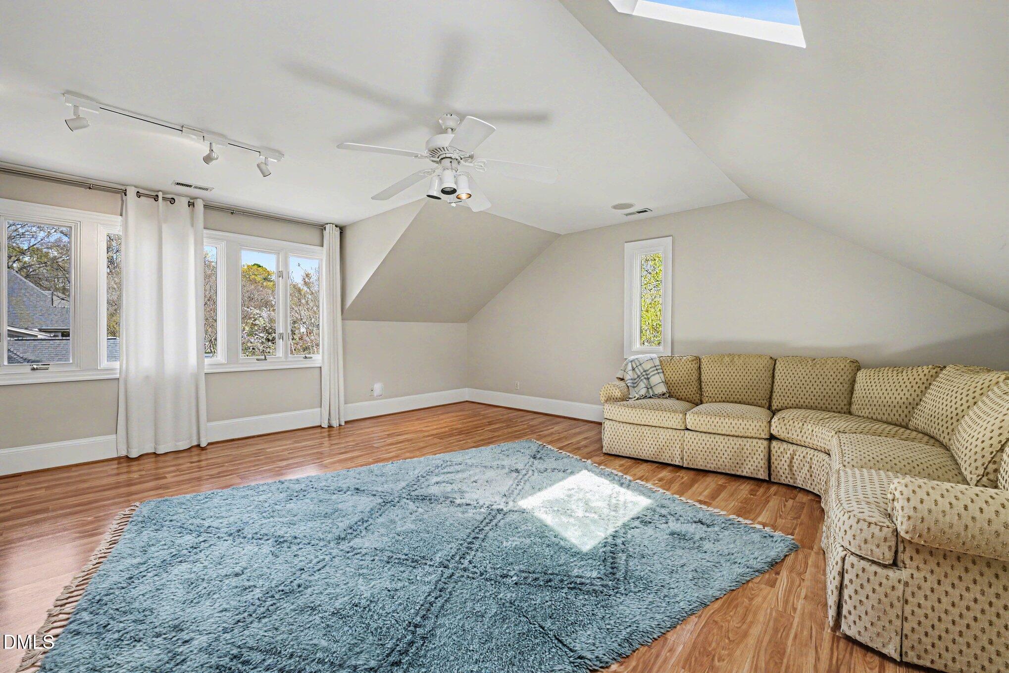 3207 Sussex Road Property Photo 34
