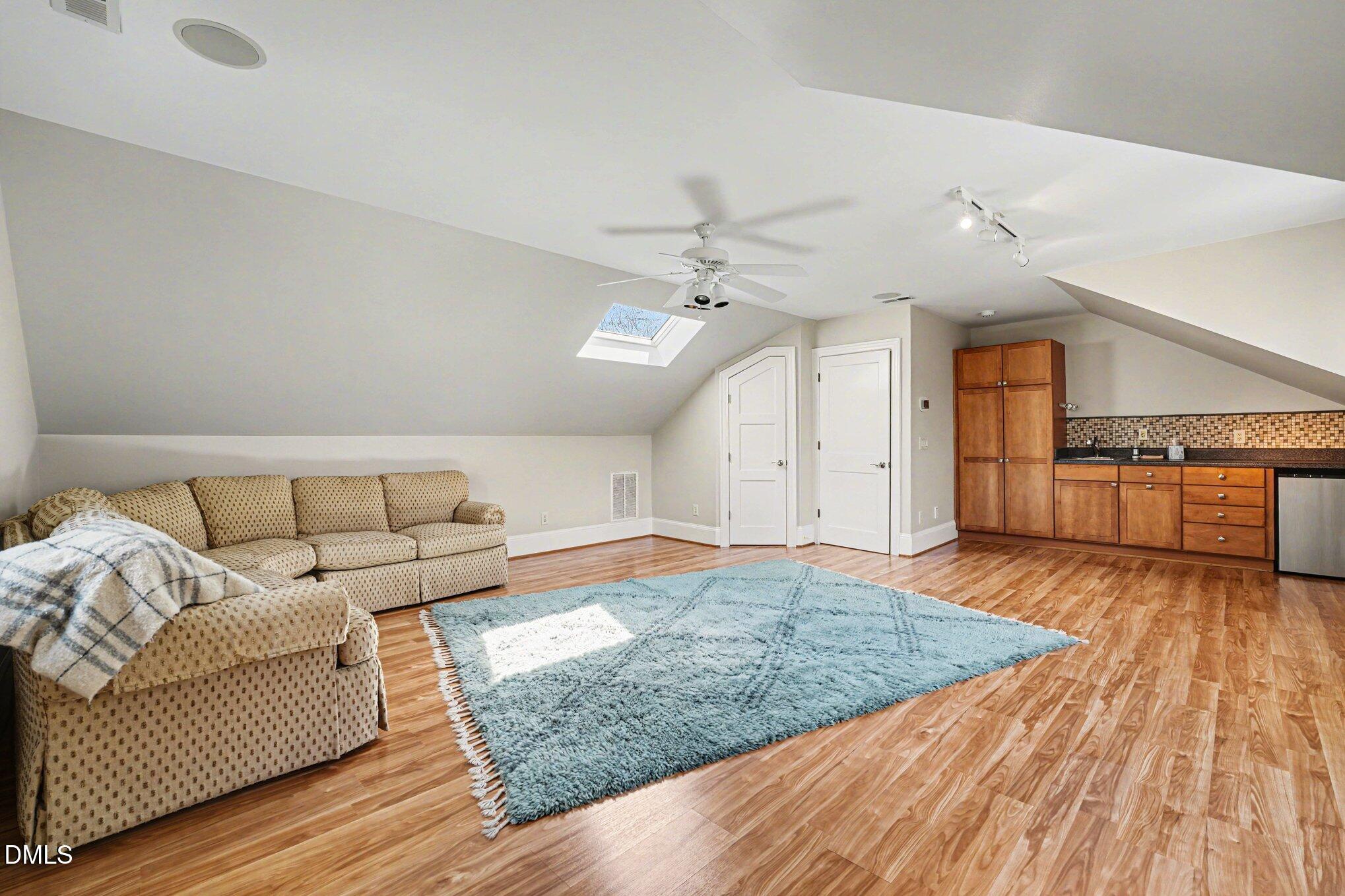 3207 Sussex Road Property Photo 35