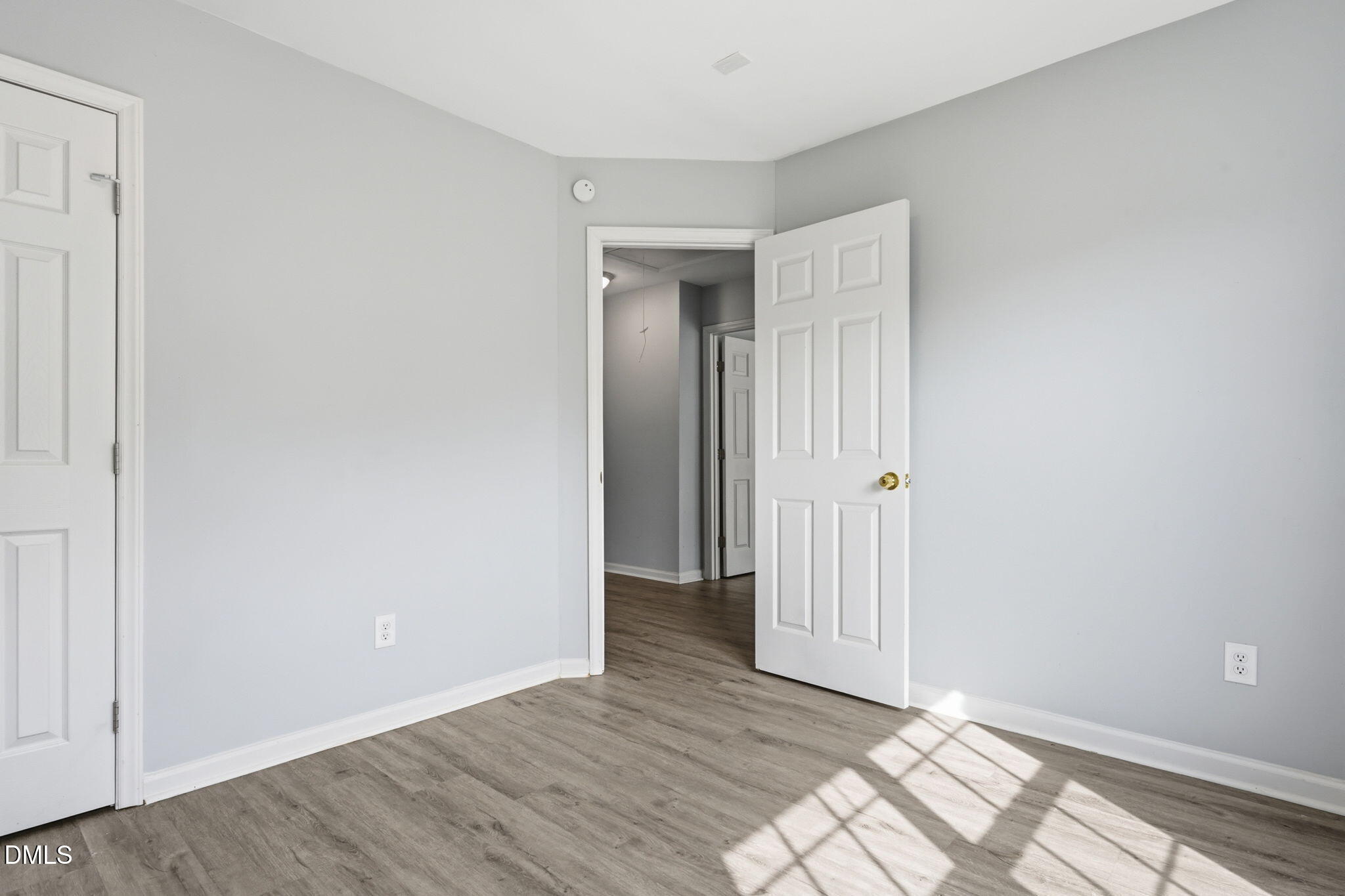 2826 Herndon Village Way Property Photo 16