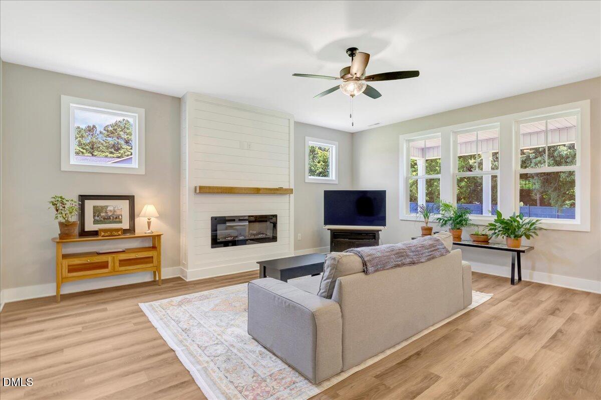 9133 Raccoon Drive Property Photo 1