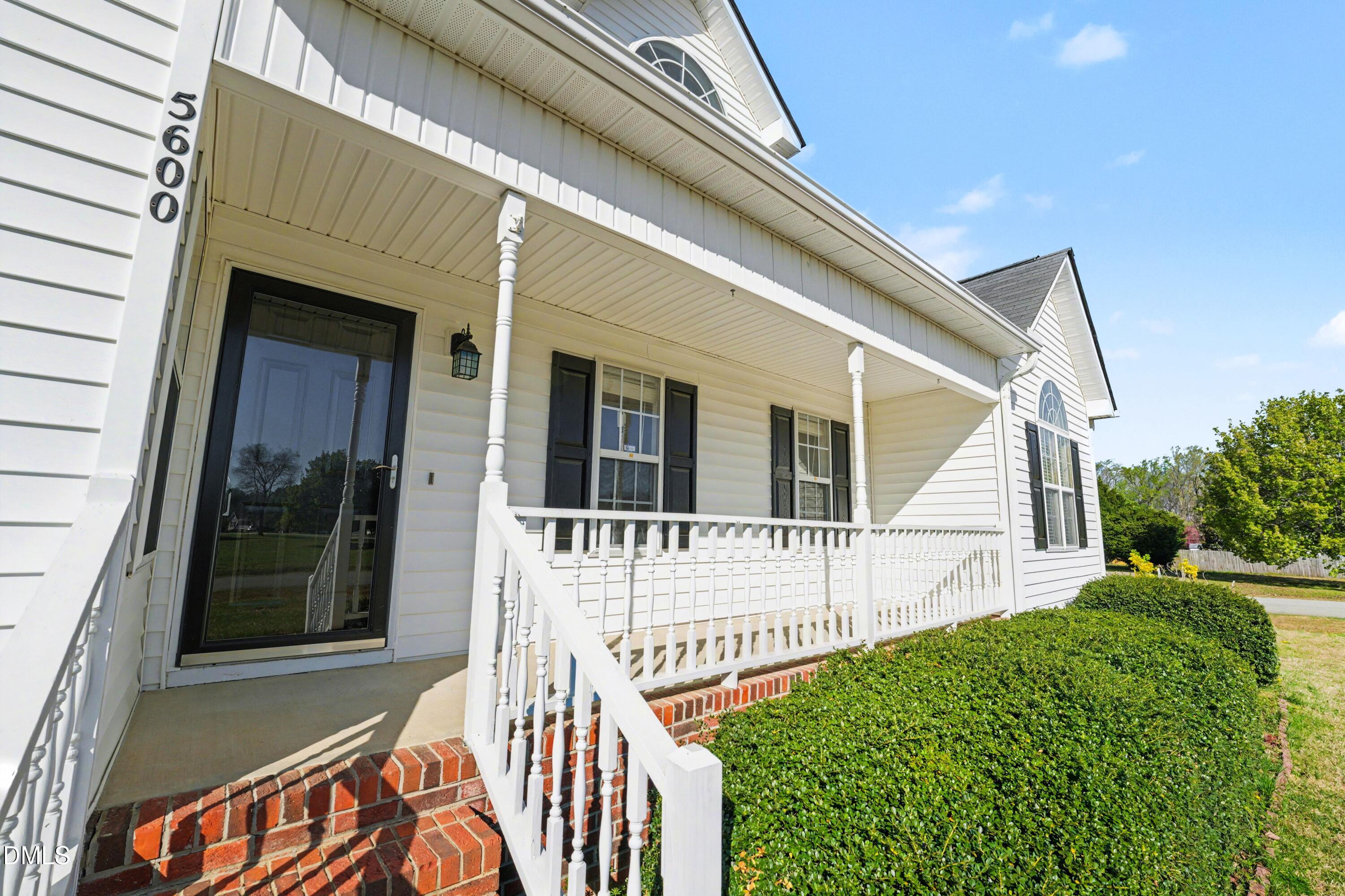 5600 Cardinal Landing Drive Property Photo 6
