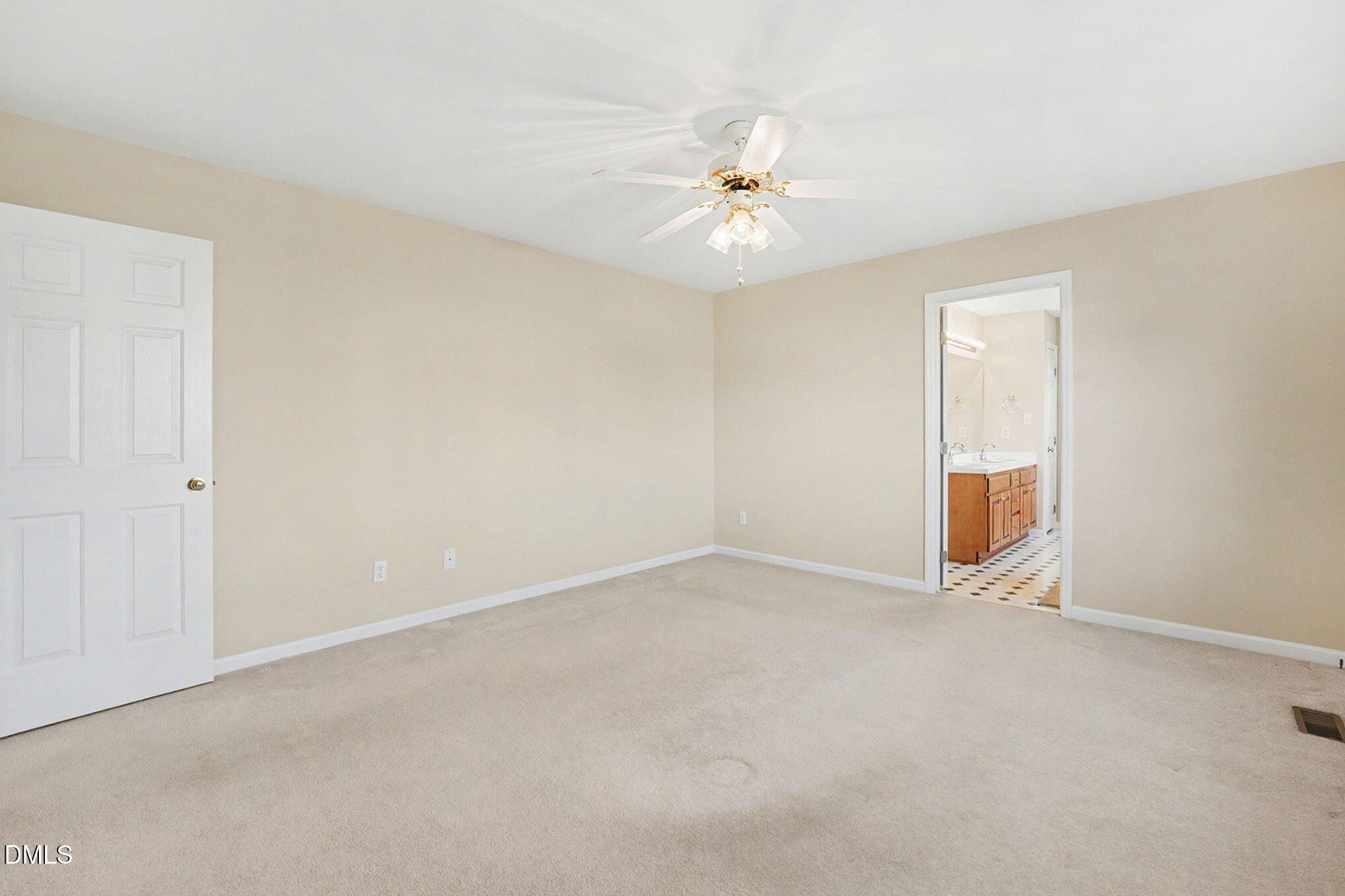 5600 Cardinal Landing Drive Property Photo 18