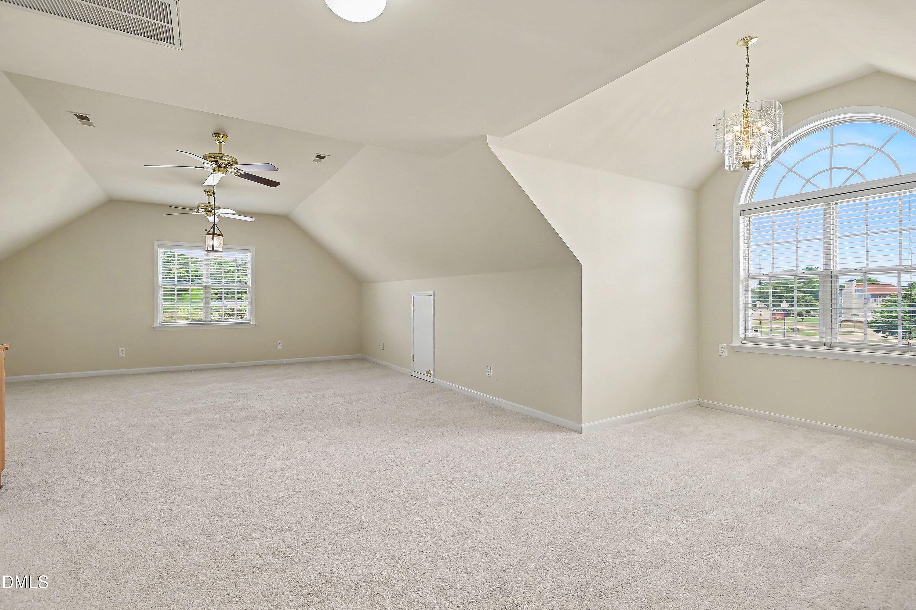 5600 Cardinal Landing Drive Property Photo 23
