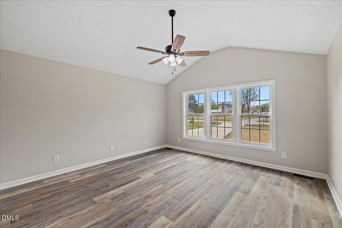209 Hunters Farm Drive Property Photo 19