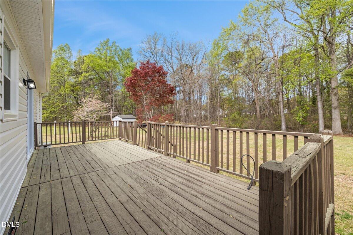 209 Hunters Farm Drive Property Photo 31