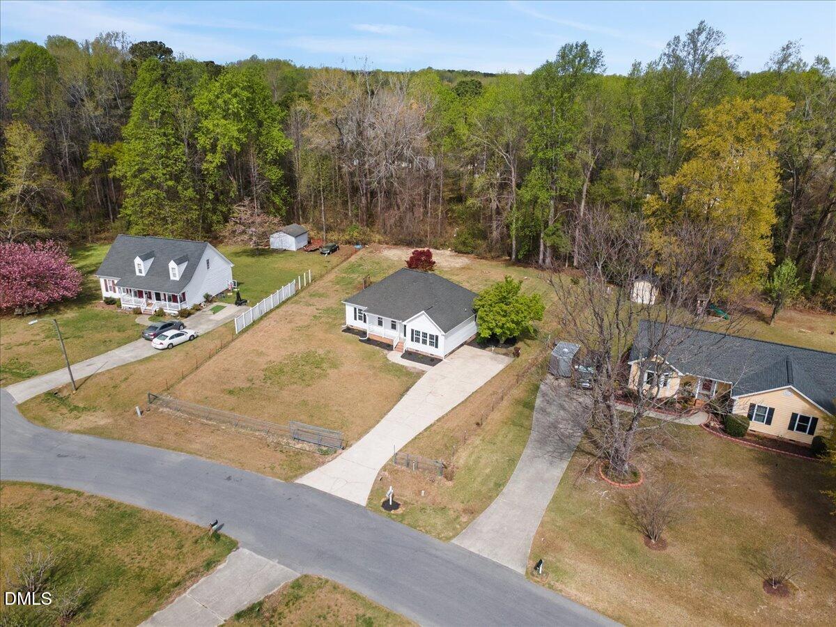 209 Hunters Farm Drive Property Photo 36